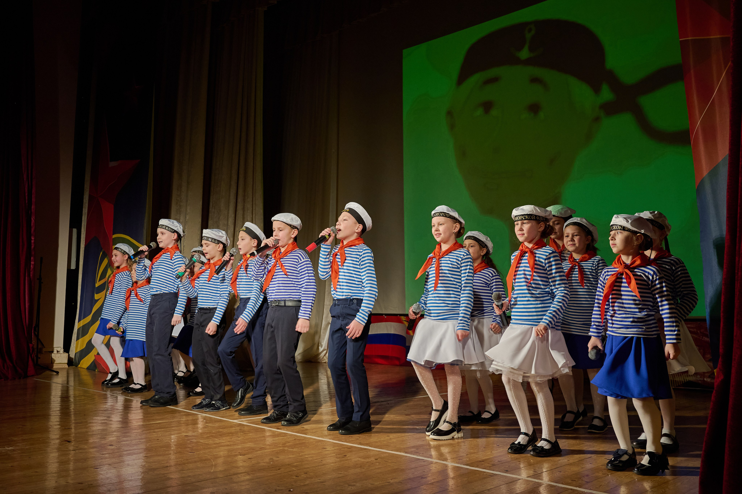 Кабардинка 23 февраля. Жизнь курорта Кабардинка в фотографиях