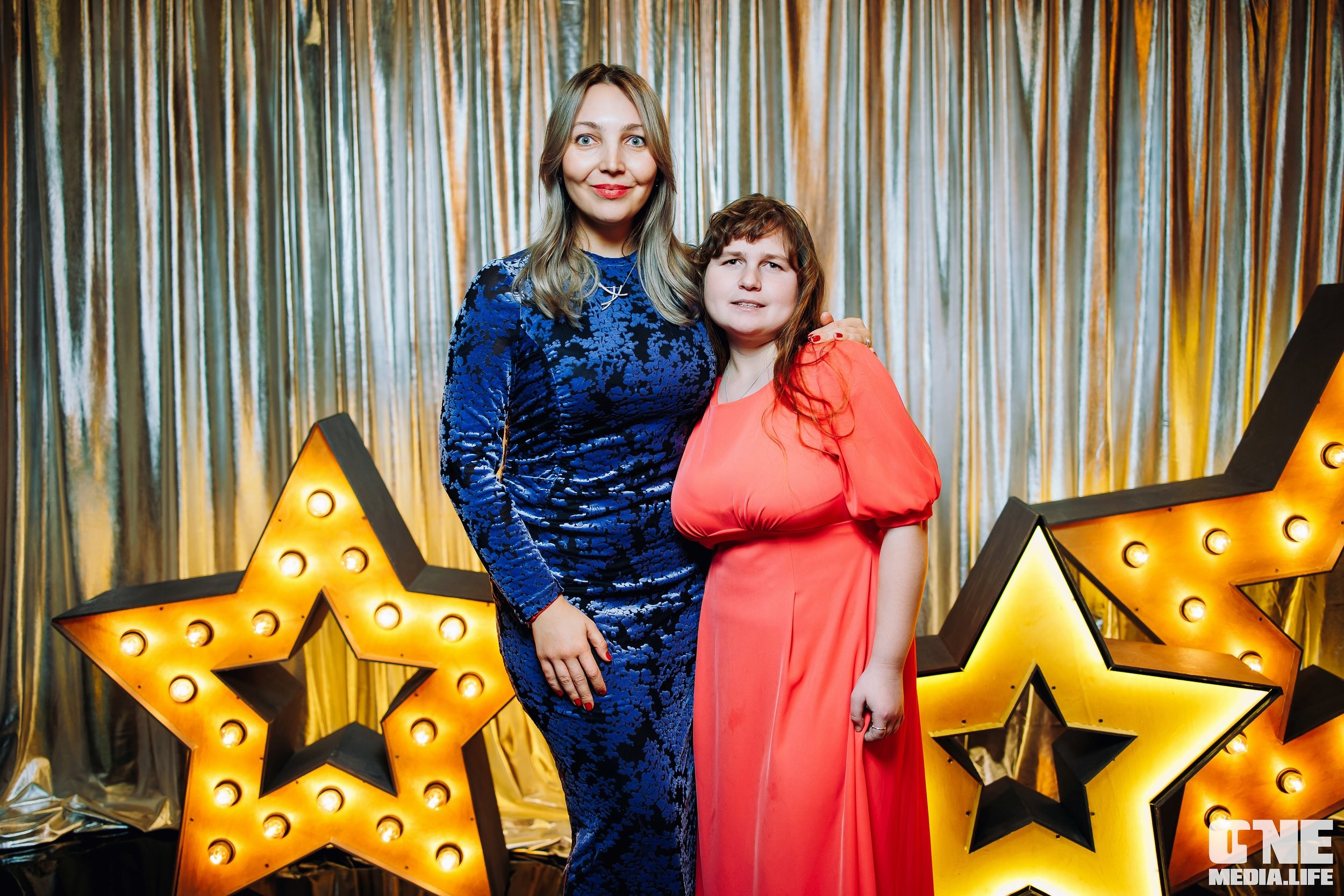 Новогодний Огонёк от Верю в Чудо. One Media Life: фоторепортажи, фотоотчеты с мероприятий и заведений