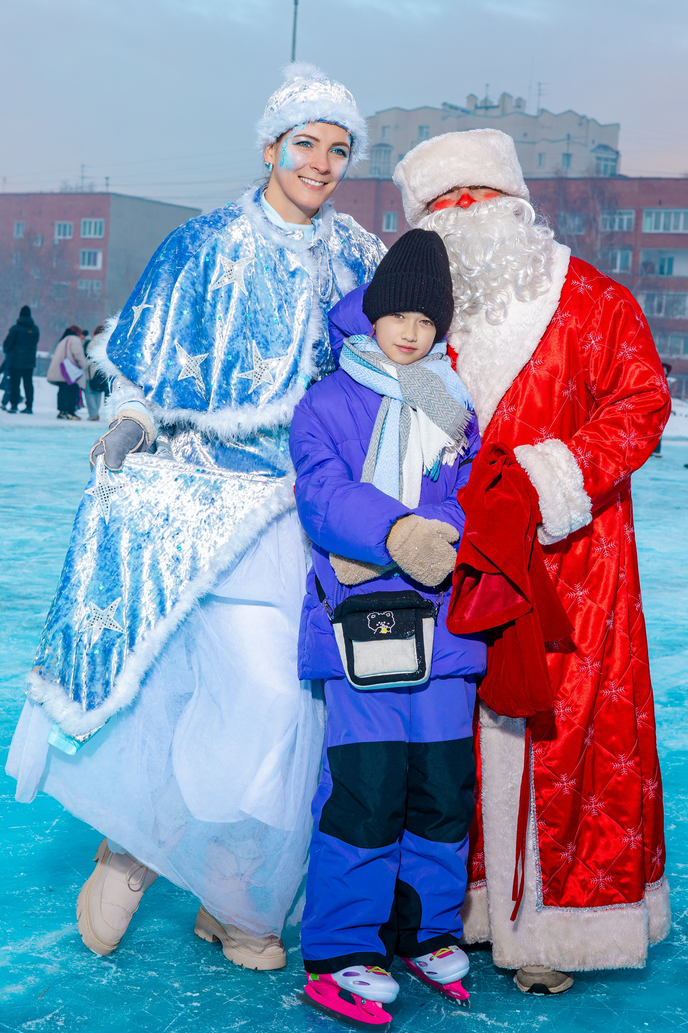 Открытие катка в СОШ 37. Фотограф Князев Сергей