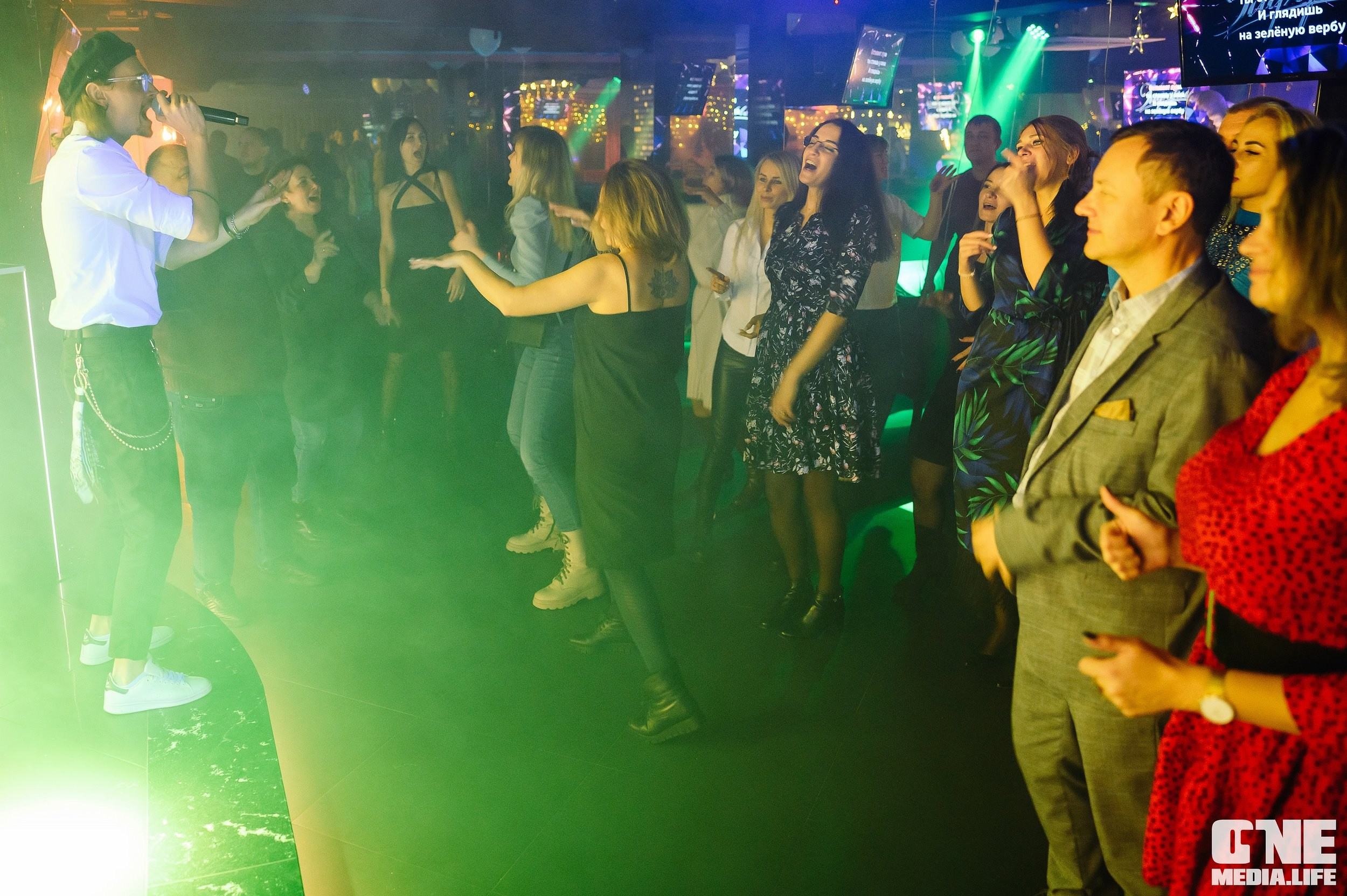 Фоторепортаж из караоке-клуба Эйфория. One Media Life: фоторепортажи, фотоотчеты с мероприятий и заведений