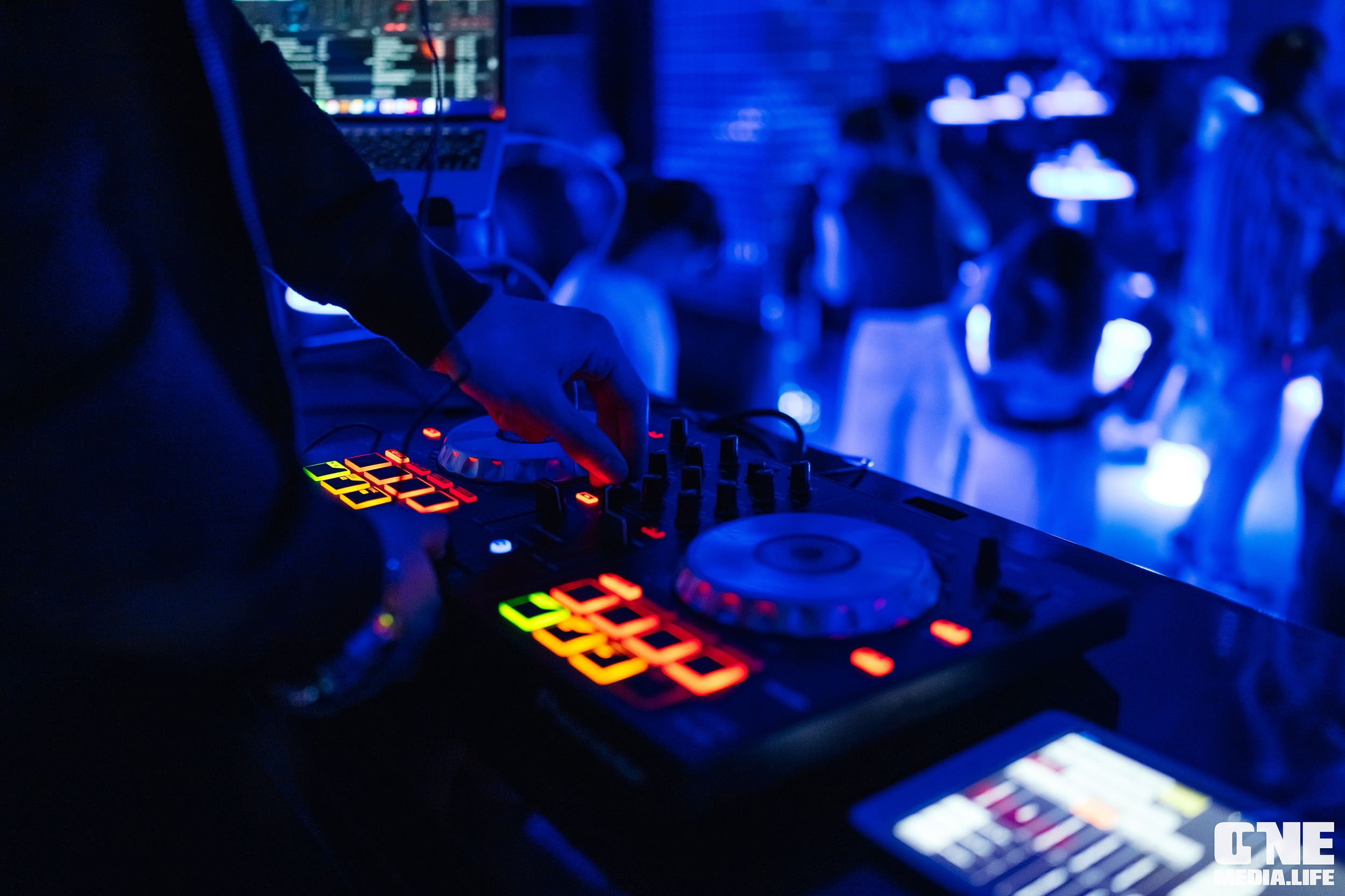 Фоторепортаж из РК Планета. One Media Life: фоторепортажи, фотоотчеты с мероприятий и заведений