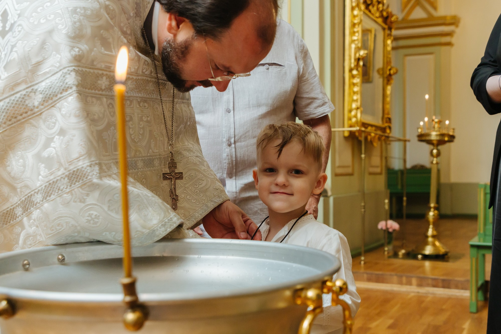 Крещение СПб Никольский собор сколько стоит, как записаться на крещение, где бесплатно крестить Питер, Крещение СПб Никольский собор цена крестин