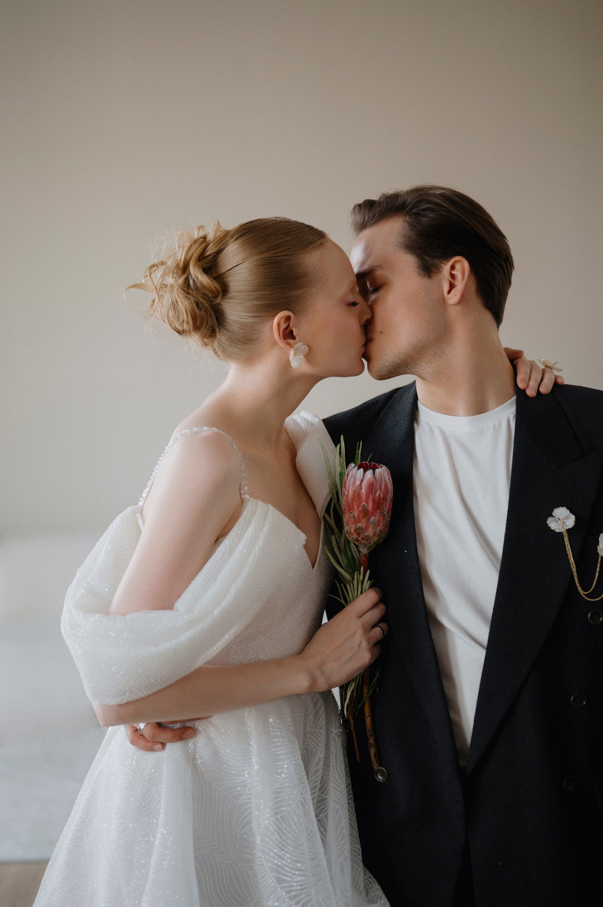 Свадебная фотосессия в студии. Анна Гончарова свадебный и репортажный фотограф в Москве