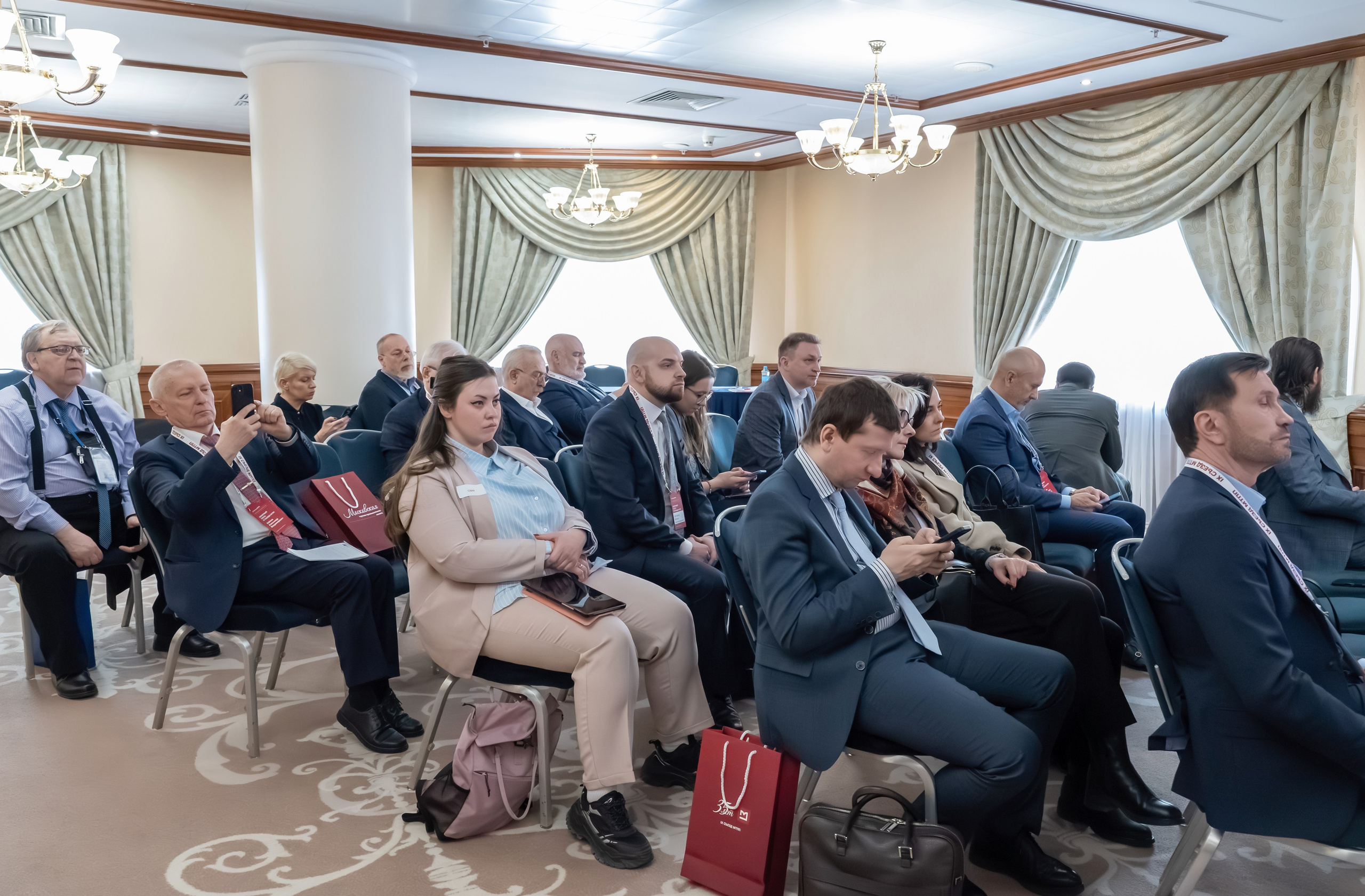 IX Съезд Московской Торгово-промышленной Палаты в отеле Сафмар Аврора Люкс. Фотограф в Москве