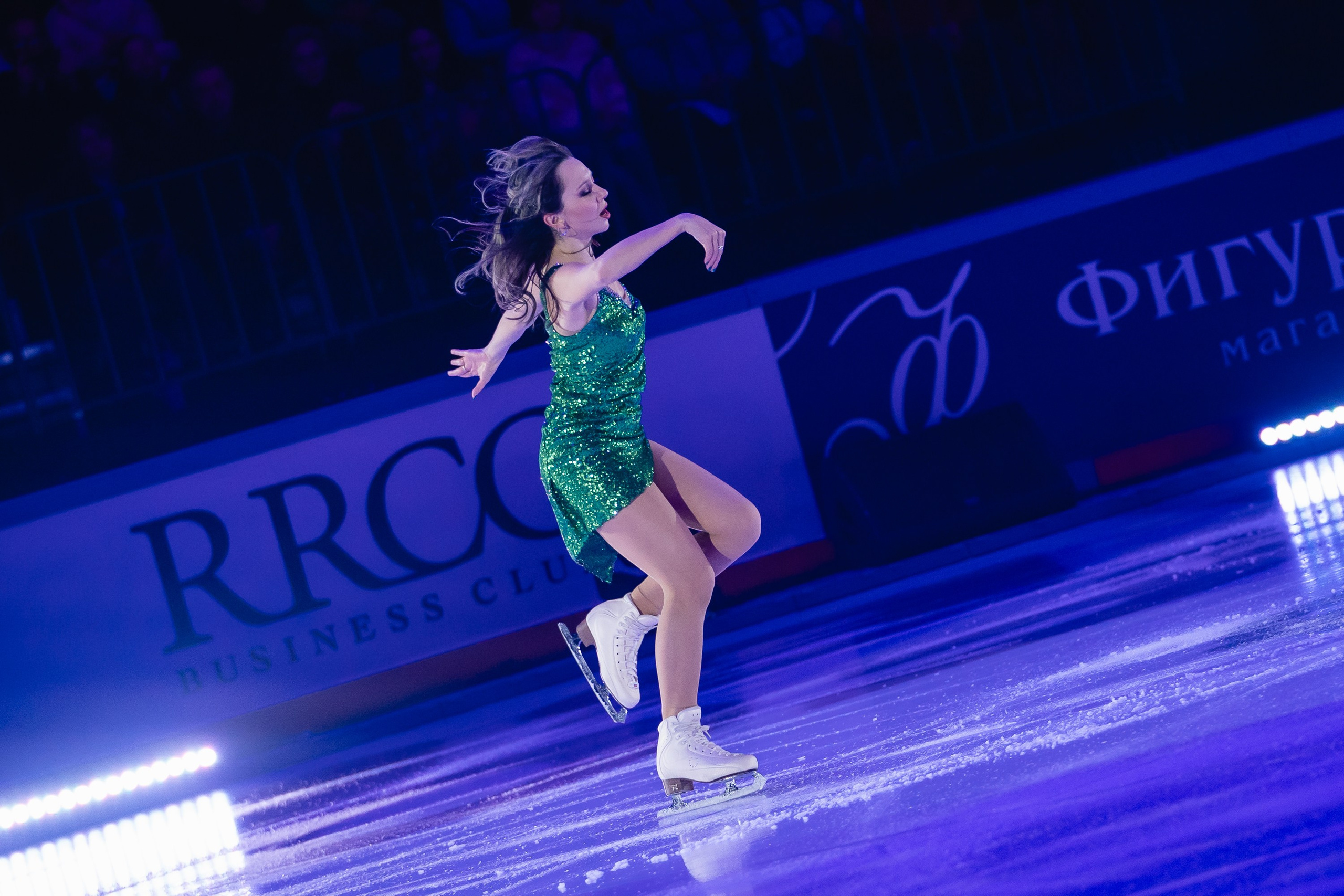 Шоу «Чемпионы на льду» в Новосибирске. Воробьева Ксения — Спортивный и танцевальный фотограф Новосибирск