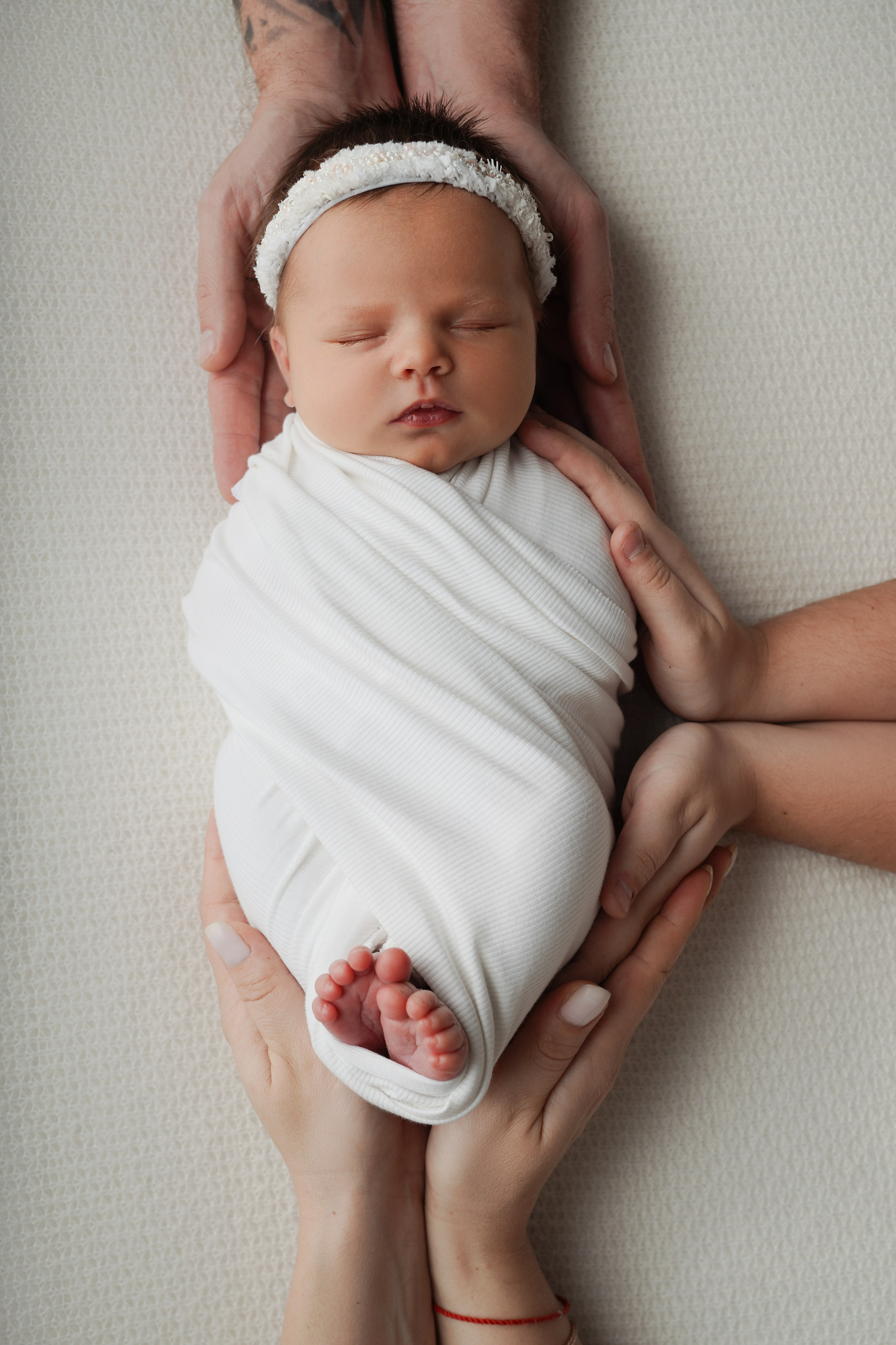 Фотосессия новорожденного (newborn). Фотограф новорожденных, детей до года и беременных в Симферополе
