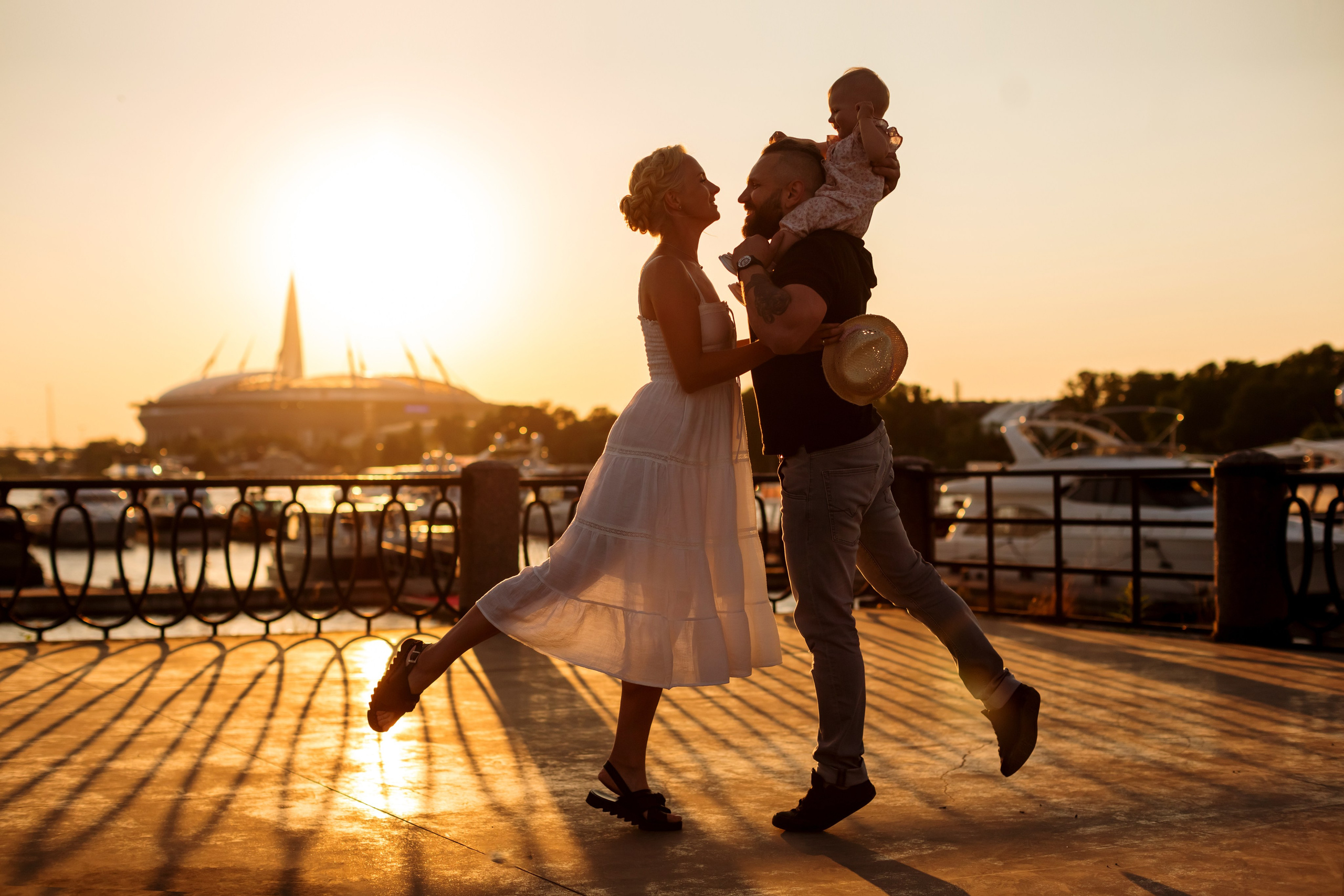 Семейная фотосессия на природе. Фотосессия большой семьи Спб Настя Околот Счастливая семейная съемка в СПб