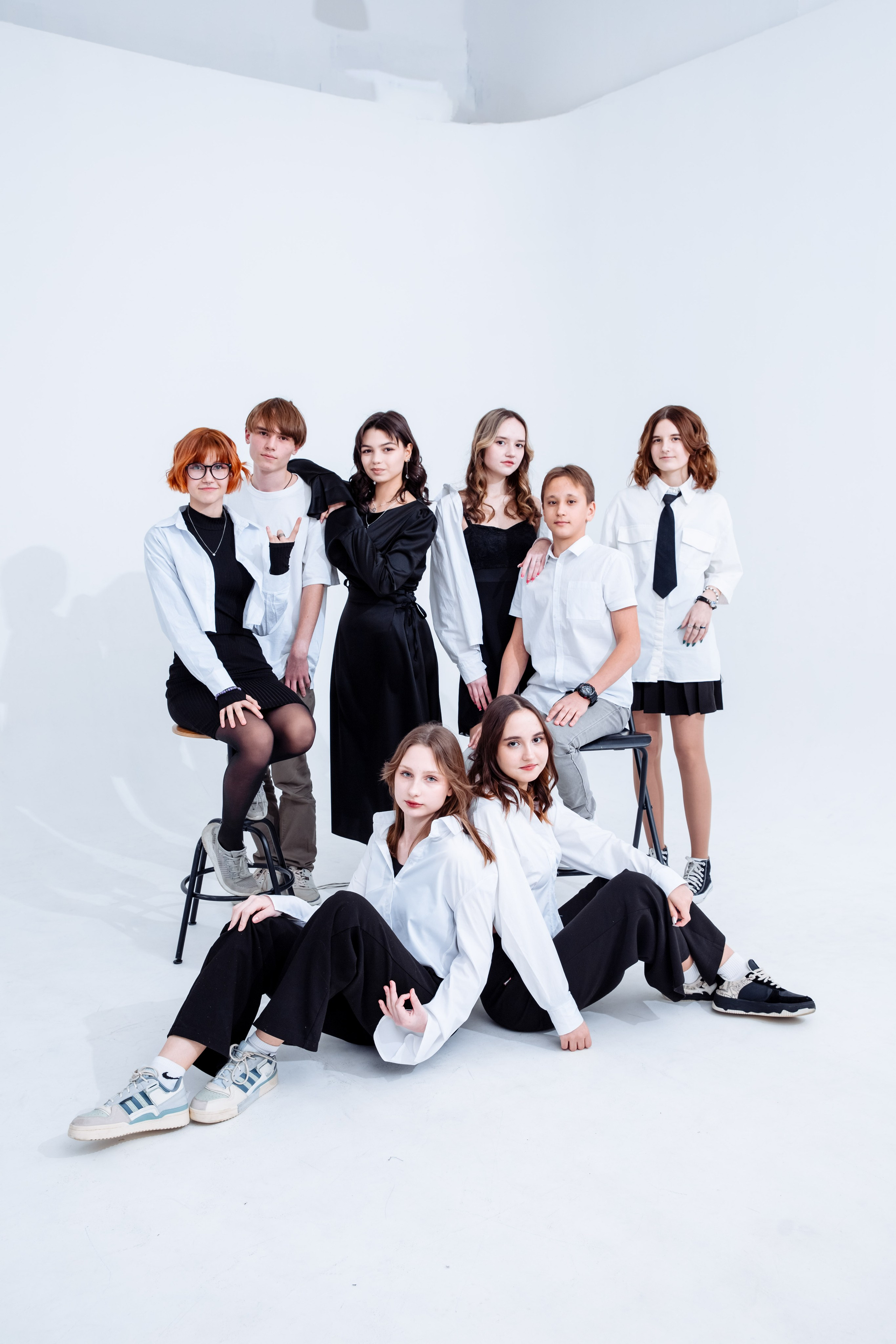 Старшая школа. Выпускные школьные фотоальбомы для школ и детских садов в Волгограде и Волжском