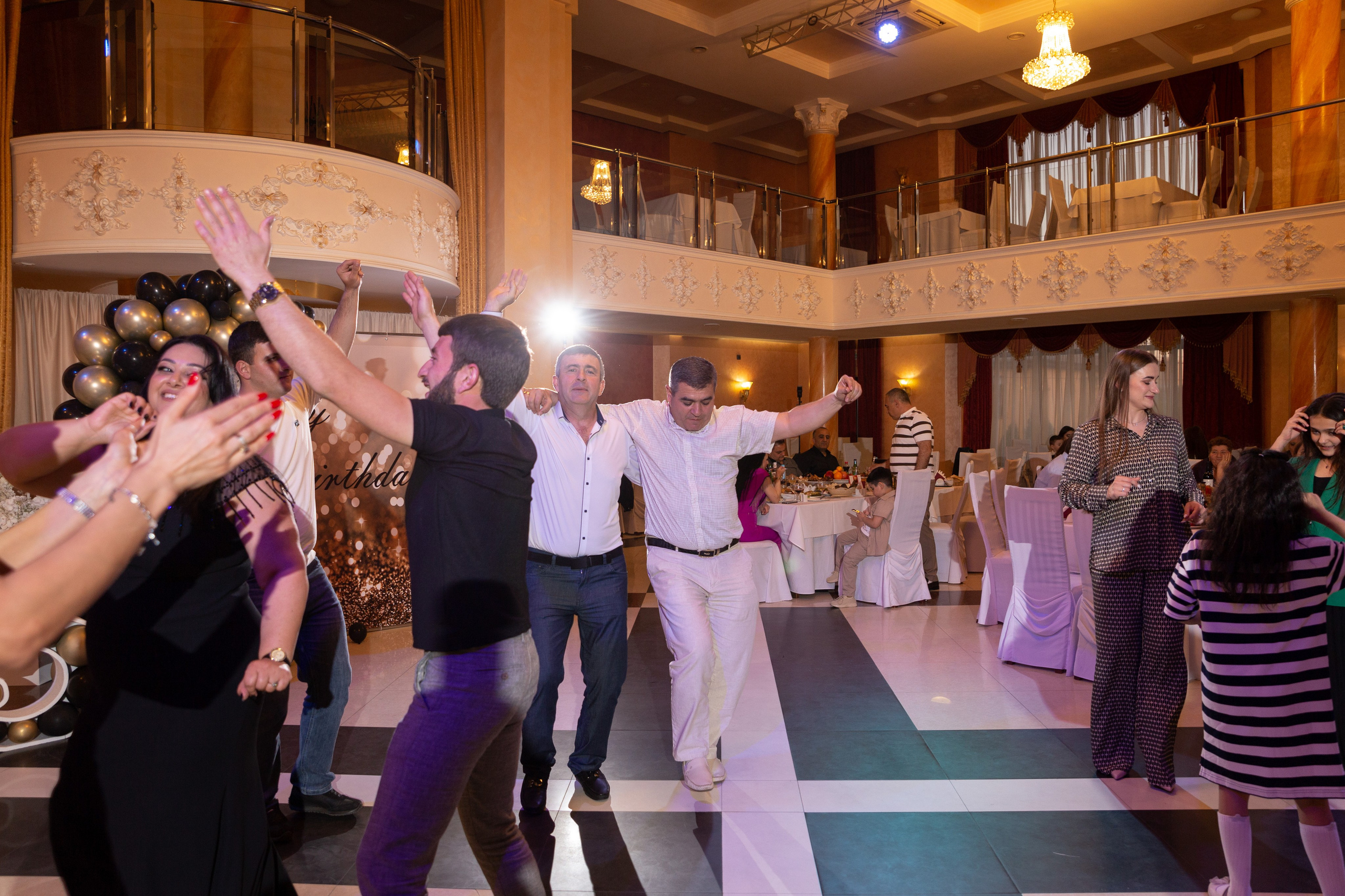 Съёмка юбилея. Фотограф в Ростове Александр Градов — заказать услуги фотографа