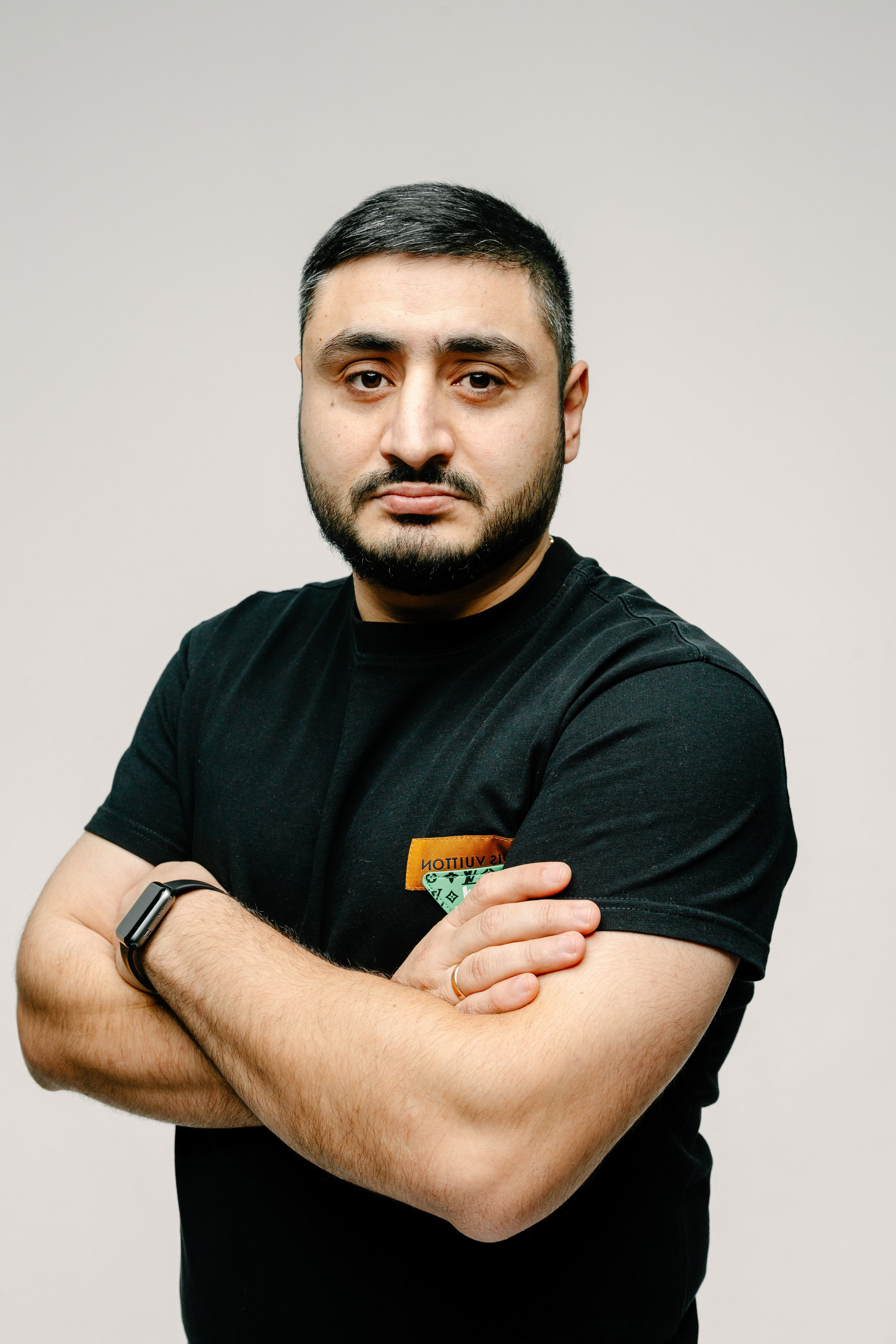 Мужской портрет в студии Maison