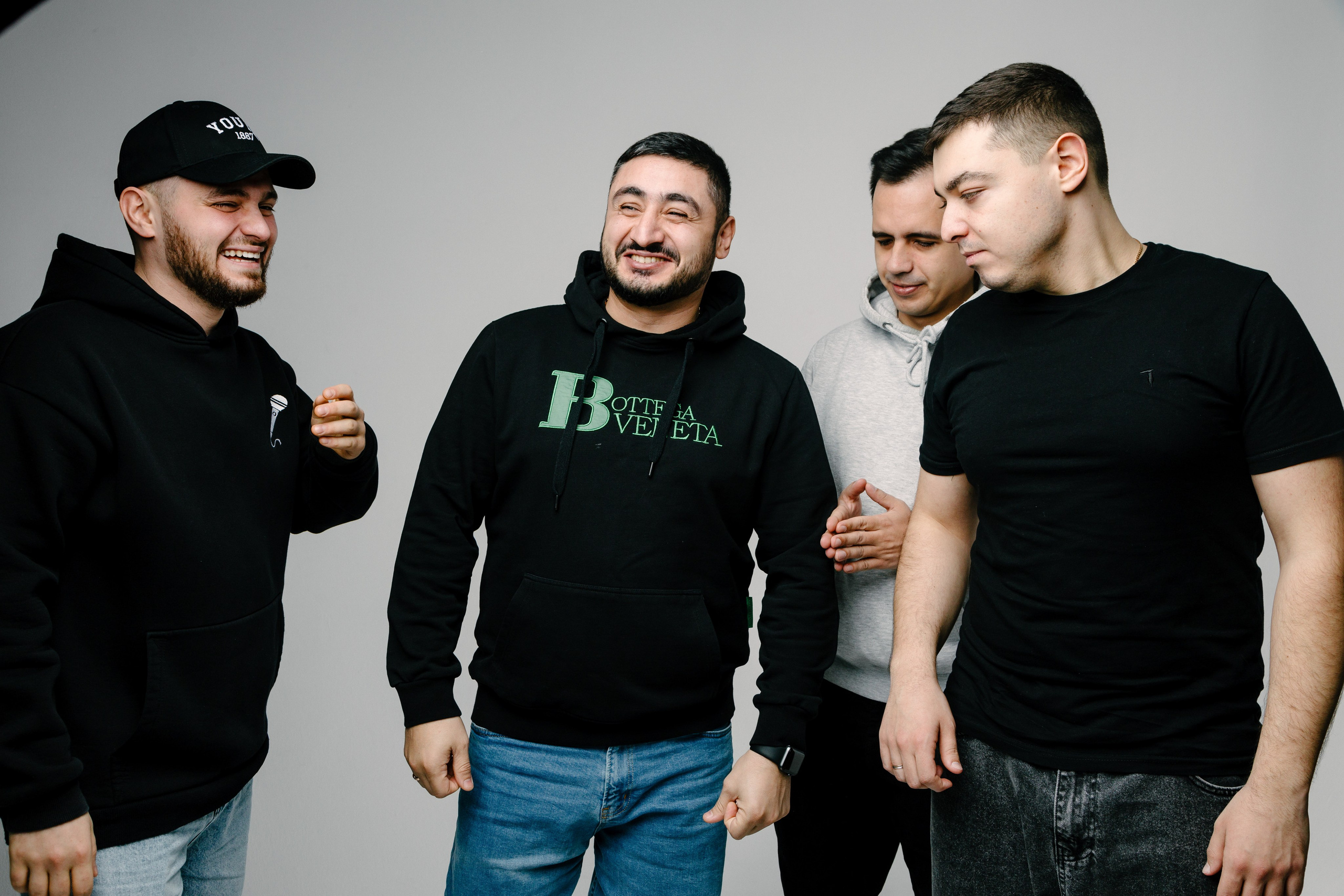 Групповая фотосессия в студии