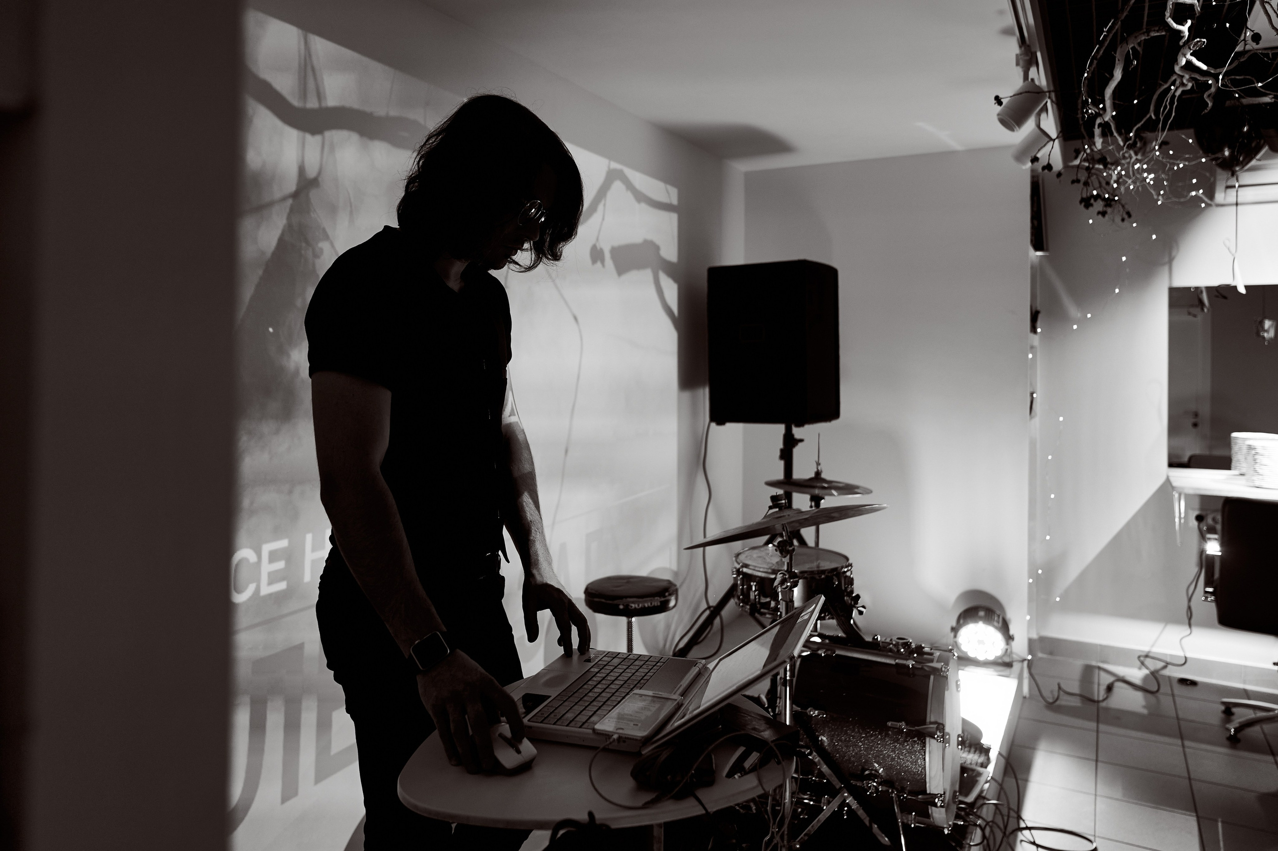 • салон ЛАК. 10 лет. Фоторепортаж мероприятия. Фотограф, индивидуальные женские, мужские фотосессии в Ростове-на-Дону