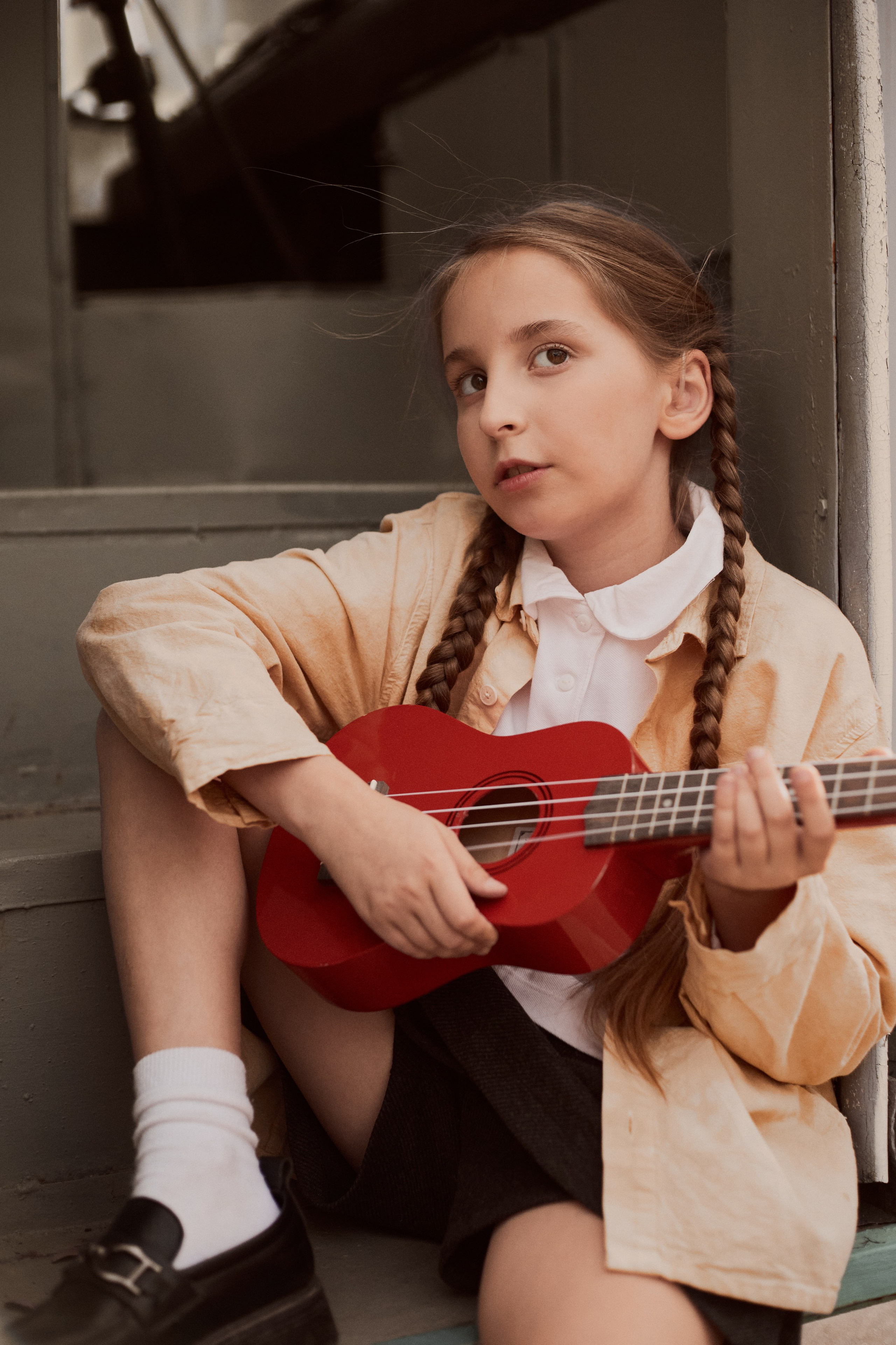 Творческая фотосессия в трамвае. Фотограф в Минске Алёна Дианина