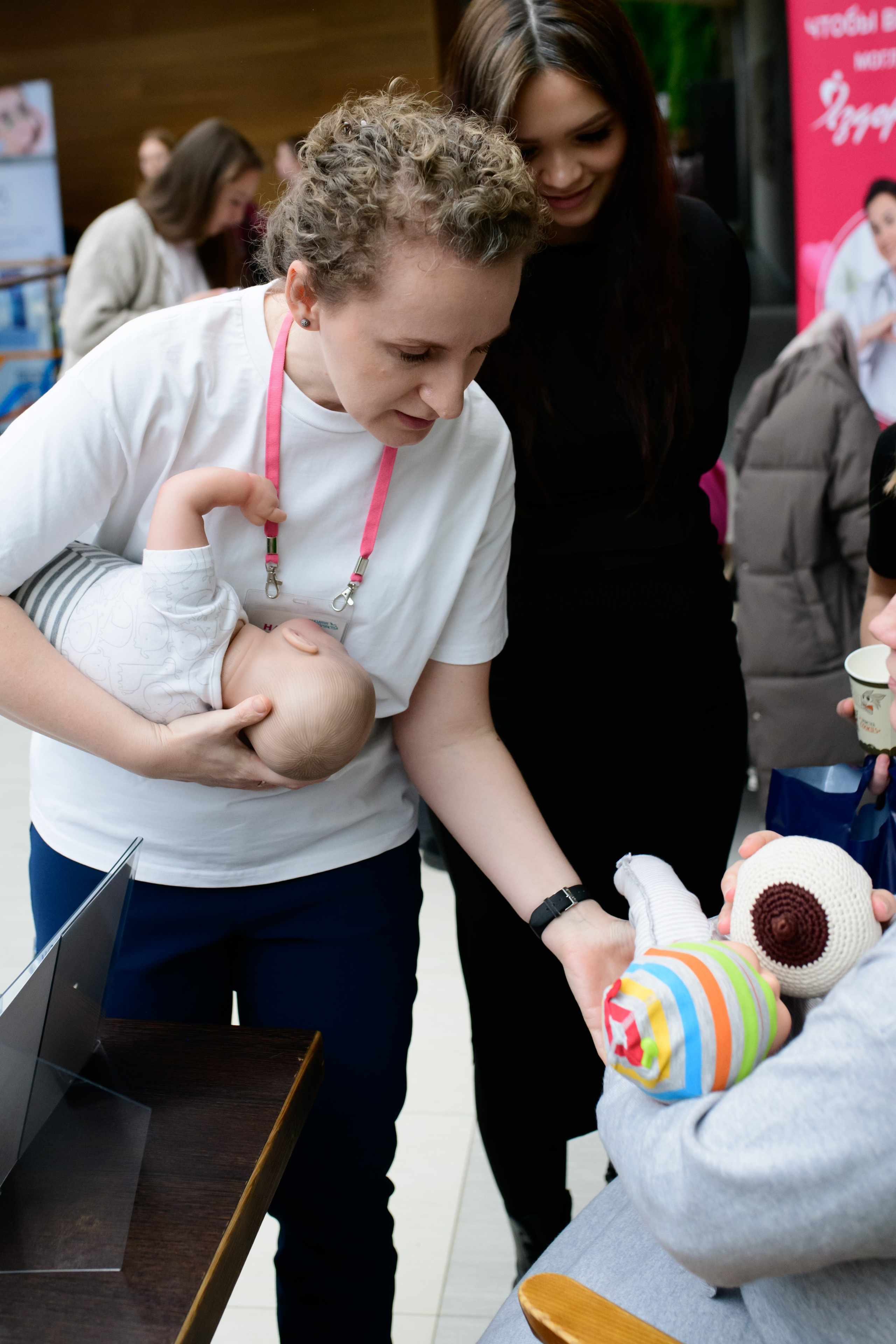 Фотоотчет праздника материнства ноябрь 2024 г. Профессиональный фотограф Елена Красилина г.Ярославль, г. Рыбинск