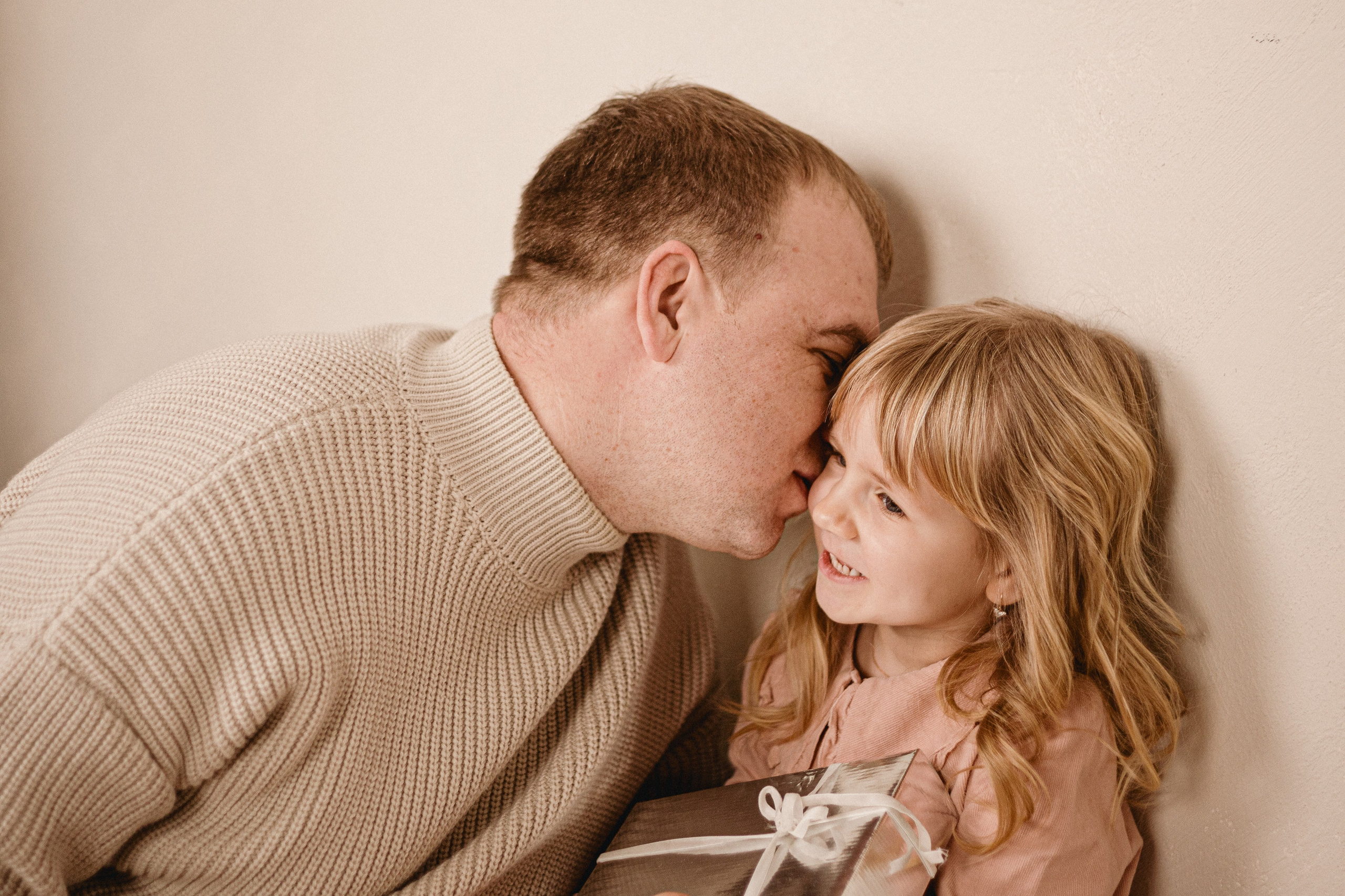 Новогодние. Арт-фотограф Крис Л. в Тобольске: портрет, семейные, свадьбы