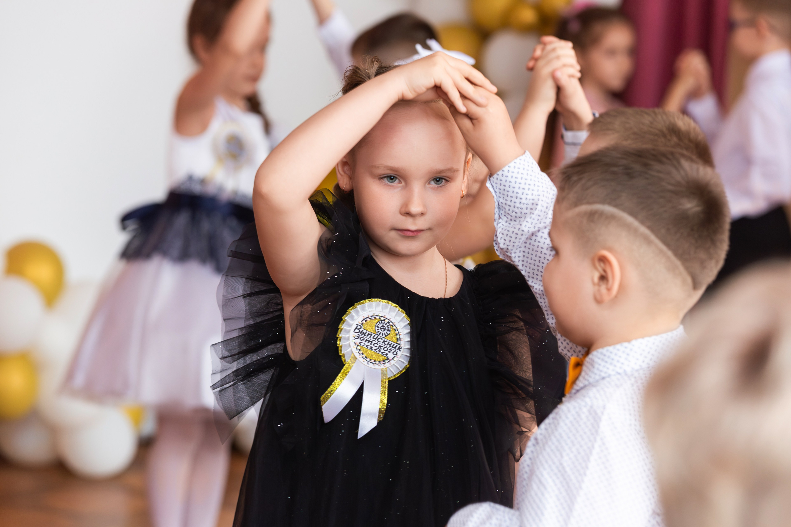 Выпускная фотосессия в детском саду в Мценске, Орле и Орловской области. Профессиональный фотограф в Мценске и Орловской области