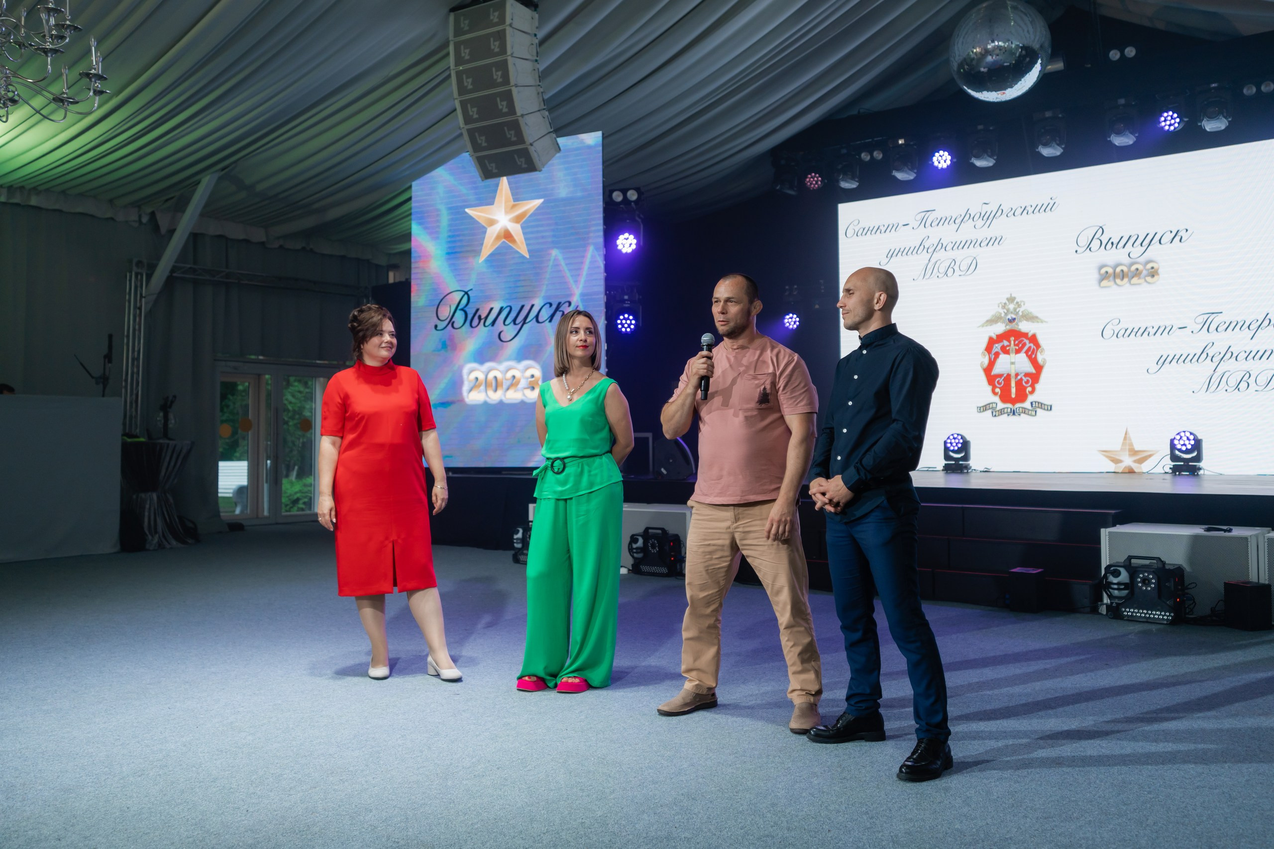 Репортаж. Фотограф в Петергофе