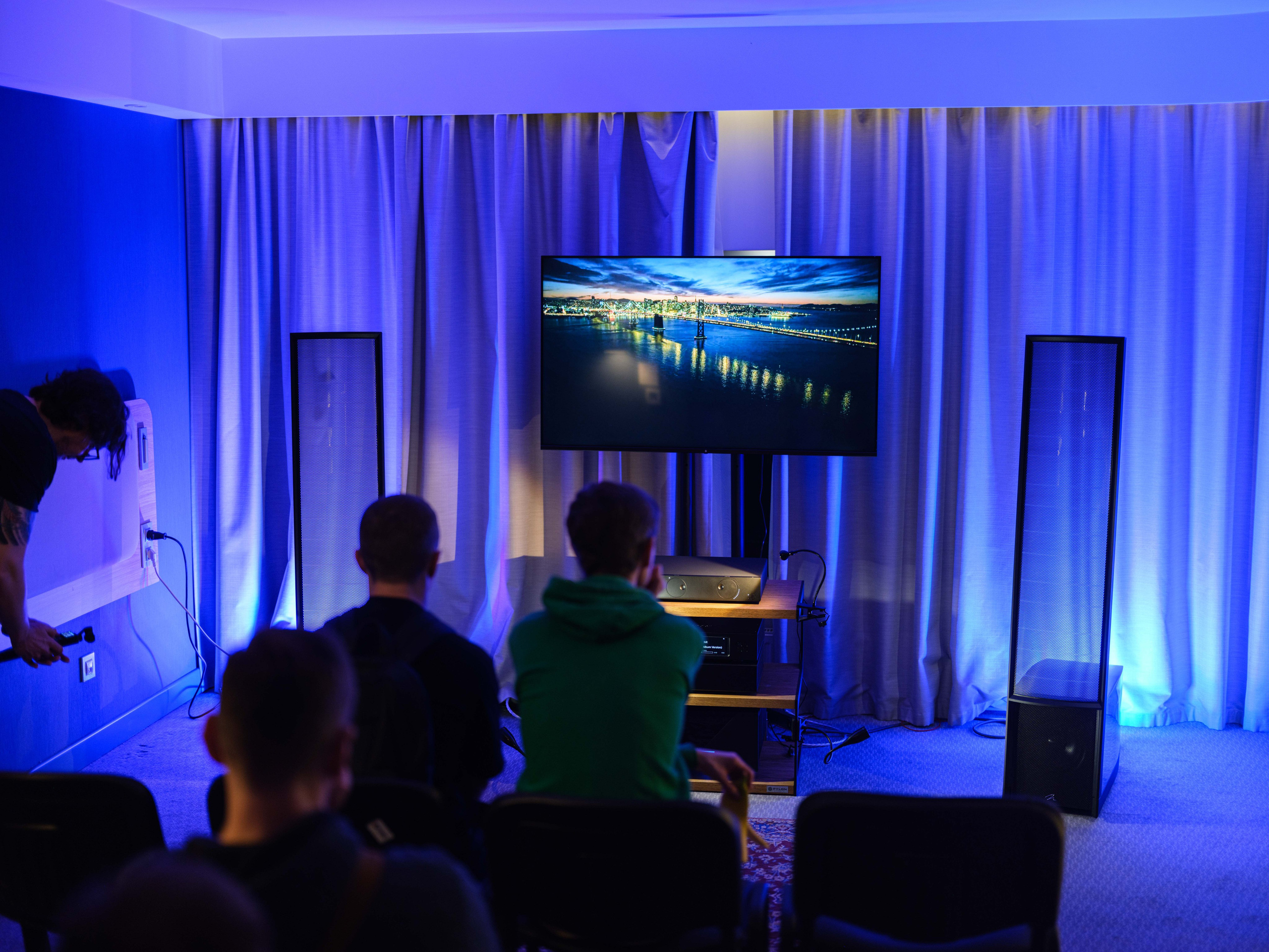 Hi-Fi & High End Show Санкт-Петербург. Фотограф Балаев Михаил