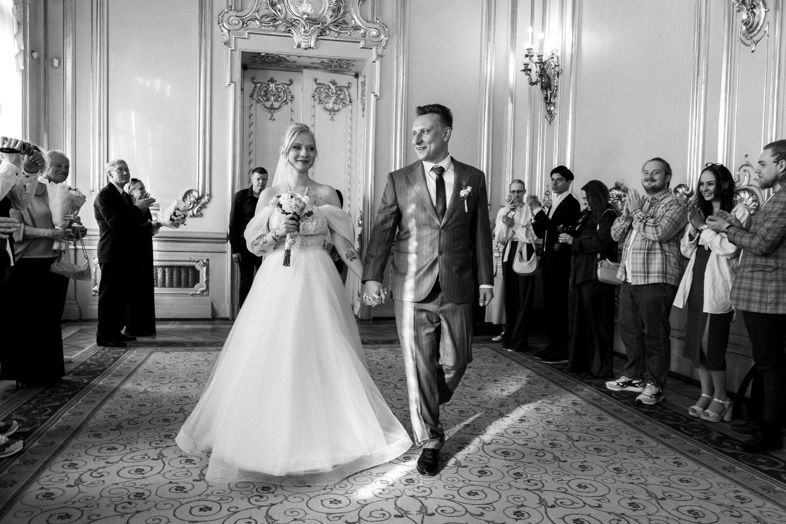 Love in Black and White. Professional photoartist in St. Petersburg (wedding, reportage, portrait, model book, love story) Alexander Shvedov