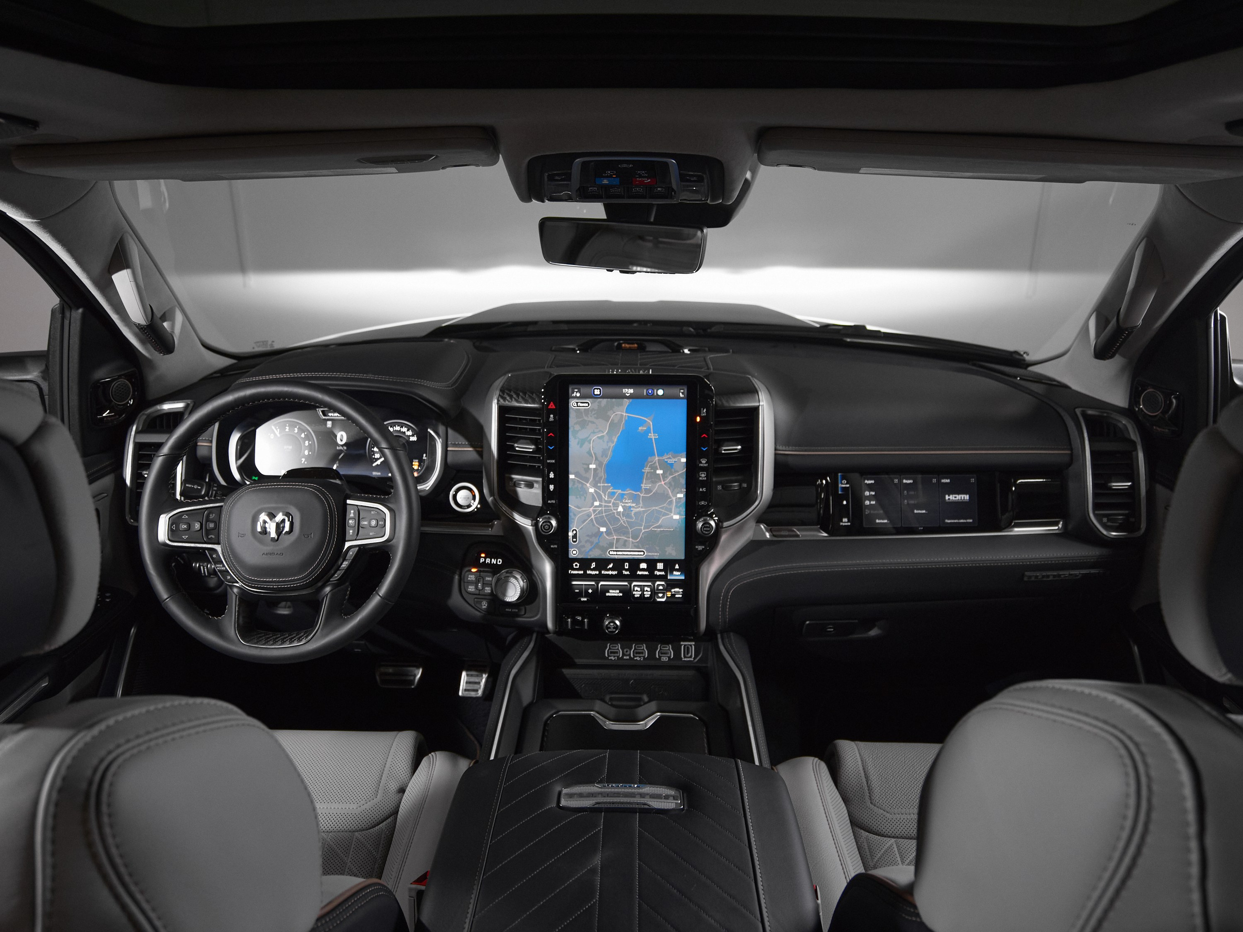 Автомобильный фотограф в Санкт-Петербурге Антон Гумен | Фотосессии авто для автосалонов