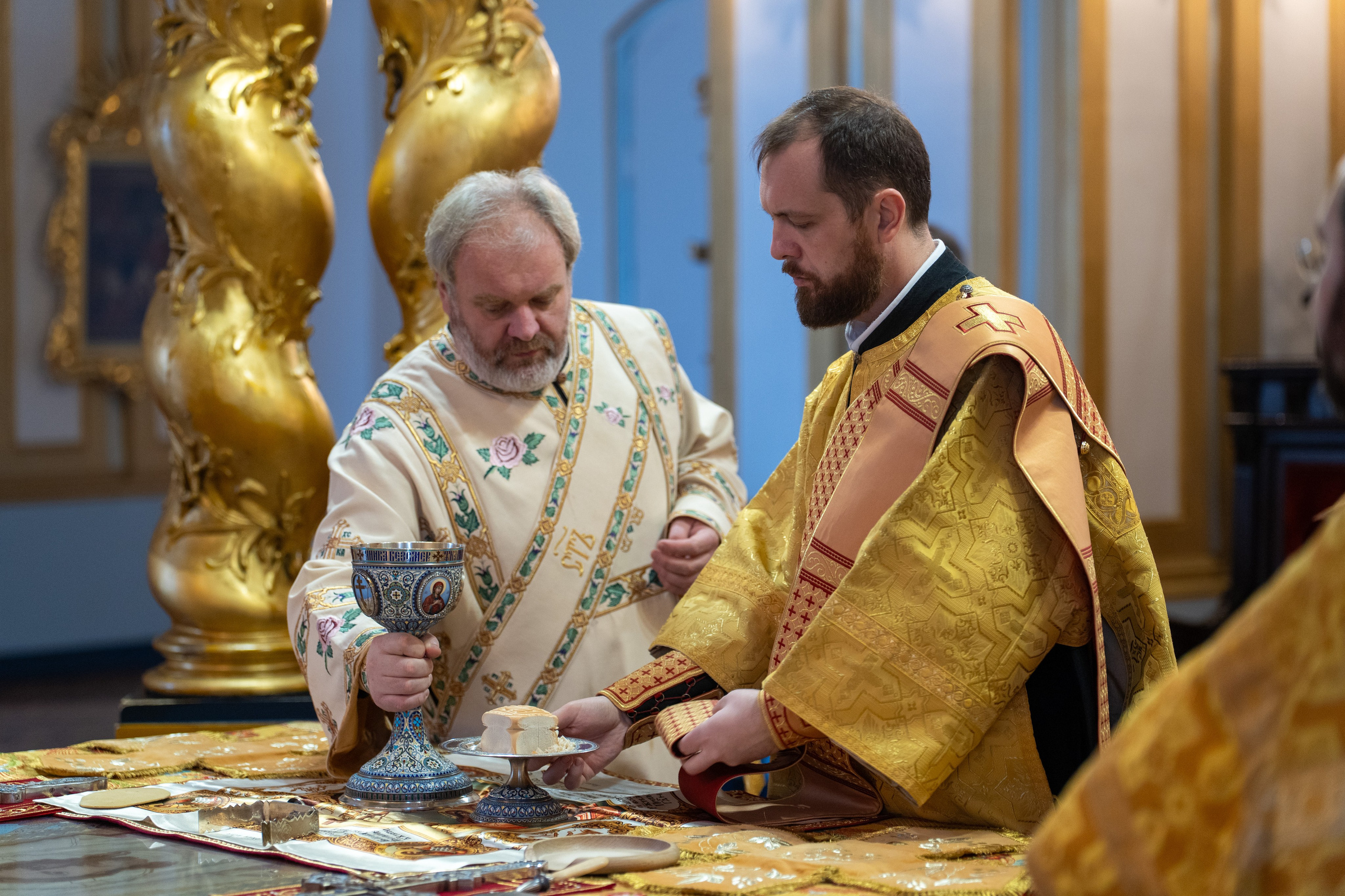 Неделя 21-я по Пятидесятнице. Вмч. Артемия. НИКОЛО-БОГОЯВЛЕНСКИЙ МОРСКОЙ СОБОР