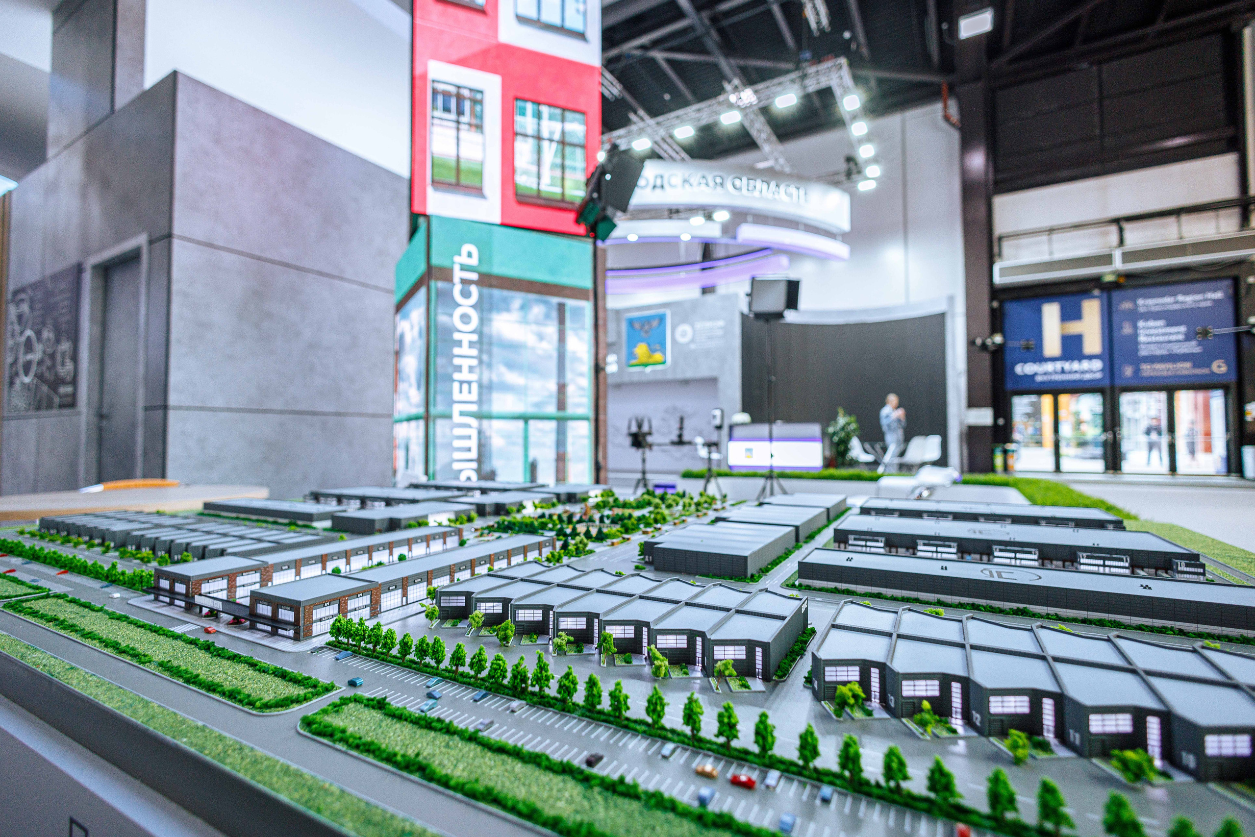 Стенды ПМЭФ 2022. Фотограф Балаев Михаил