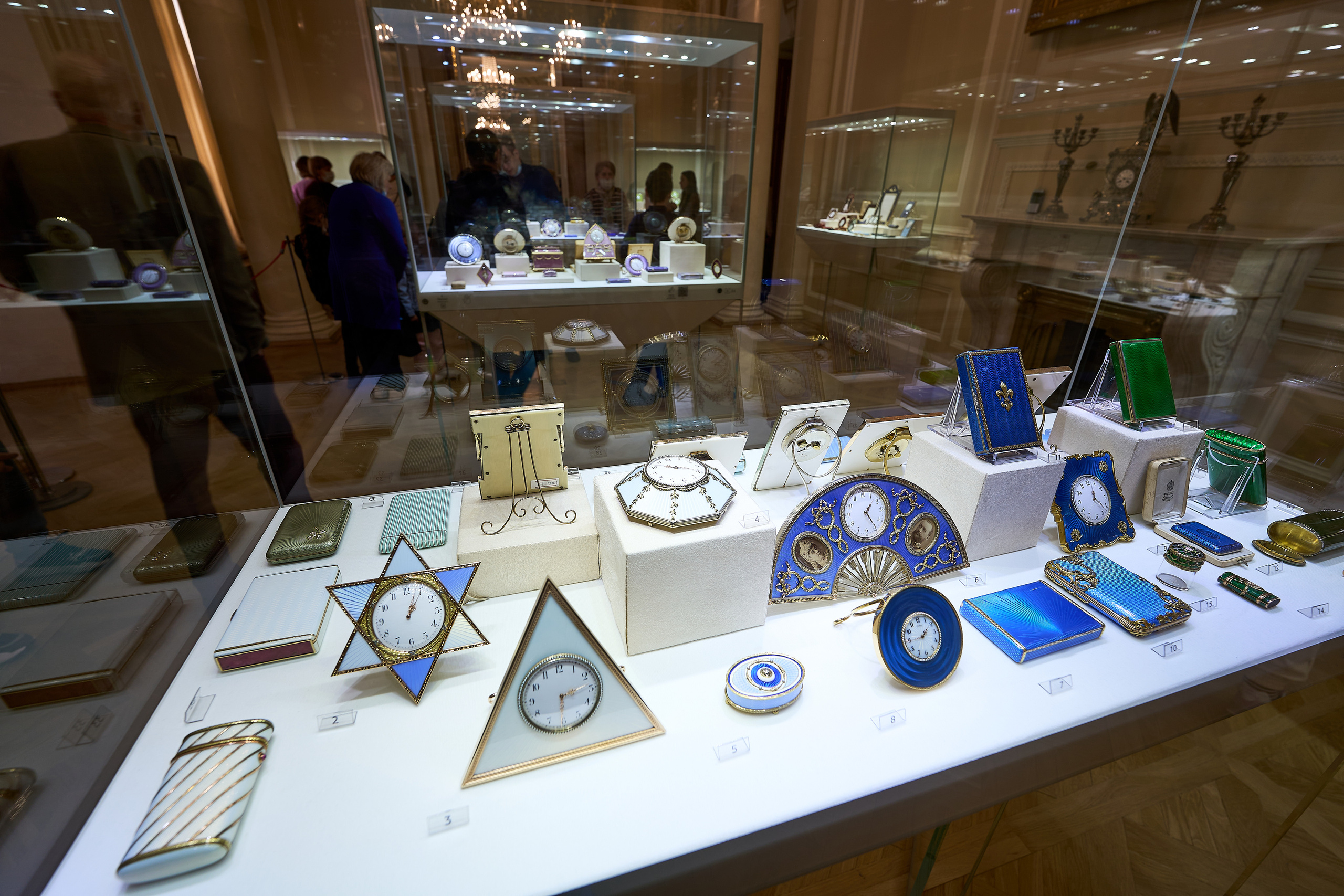 Экспонаты музея Фаберже в Санкт-Петербурге