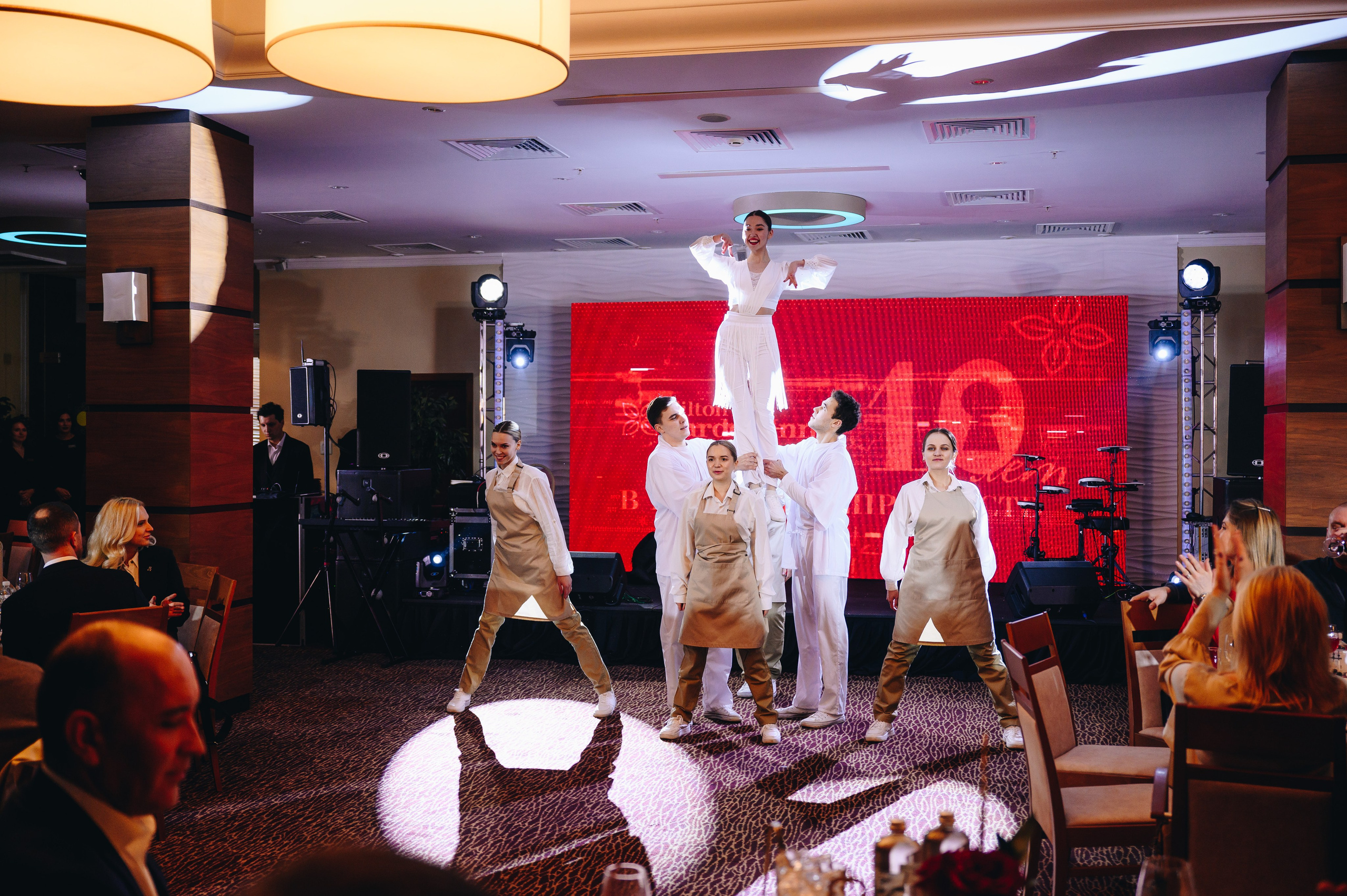 Репортажная съемка Красноярск,  фотосъемка конференций, юбилеев. Юлия Раскова — Портретный и семейный фотограф в Красноярске