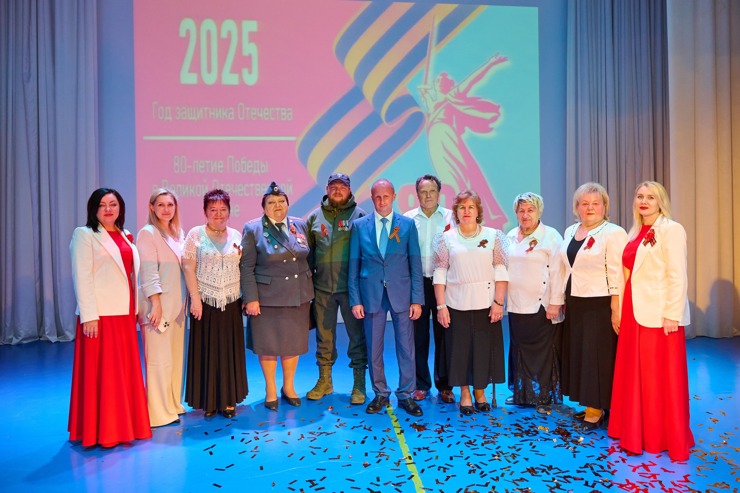 Концерт к 9 мая в с. Марьина Роща. Жизнь курорта Кабардинка в фотографиях