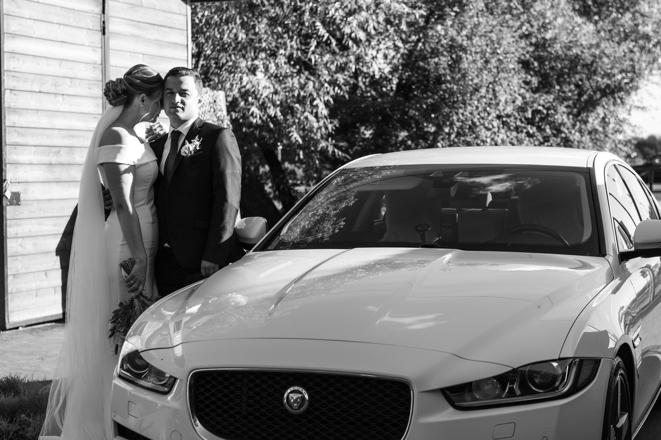 Организация свадьбы, корпоратива, юбилея на веранде в Якушево. Банкетный зал Веранда в Якушево у озера для свадеб, юбилеев, корпоративов. Официальный сайт