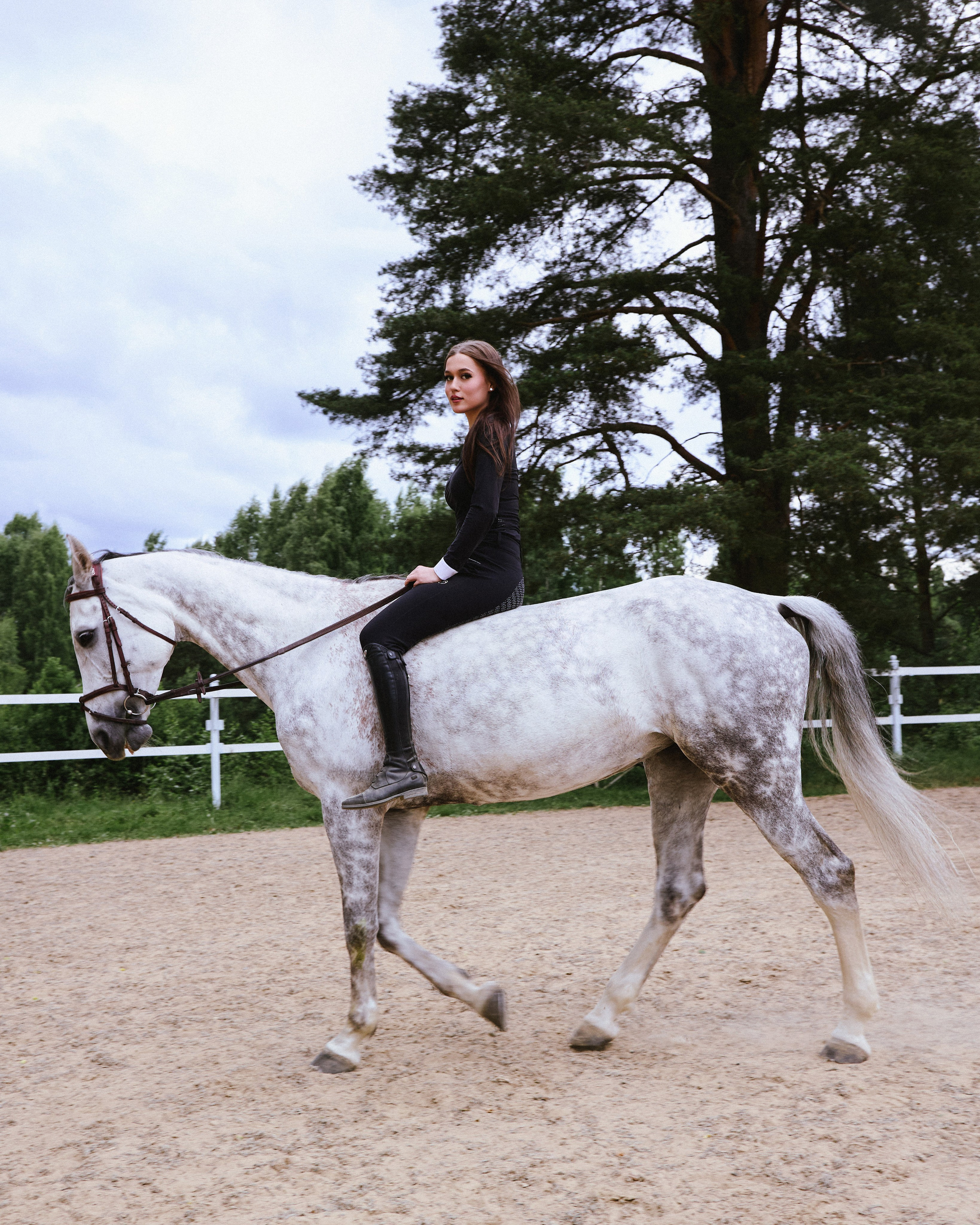 PERSONAL & CREATIVE. VERONIKA TIKHOMIROVA | PHOTOGRAPHER