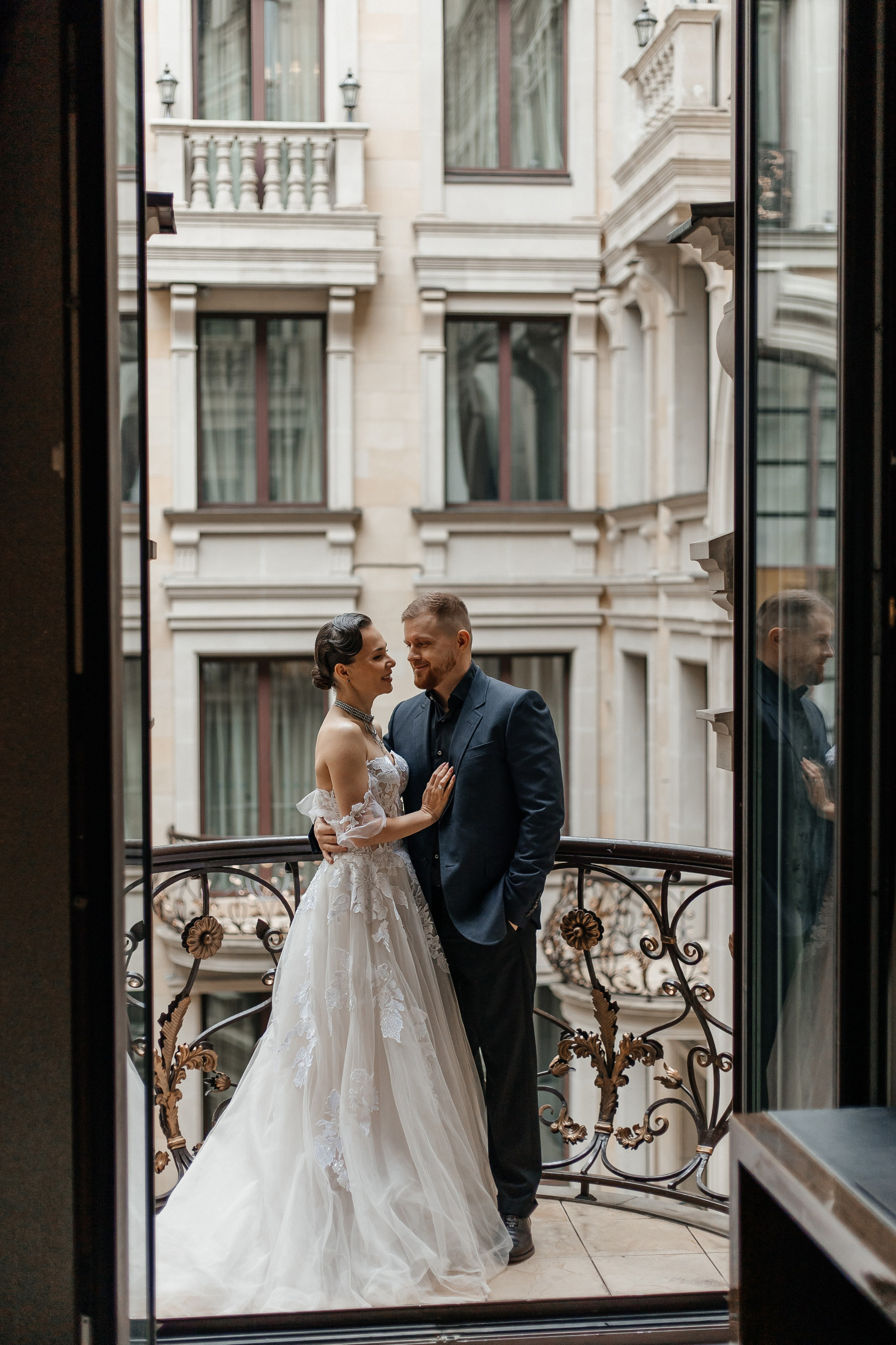 свадебная фотосессия в отеле ст регис Москва Никольская