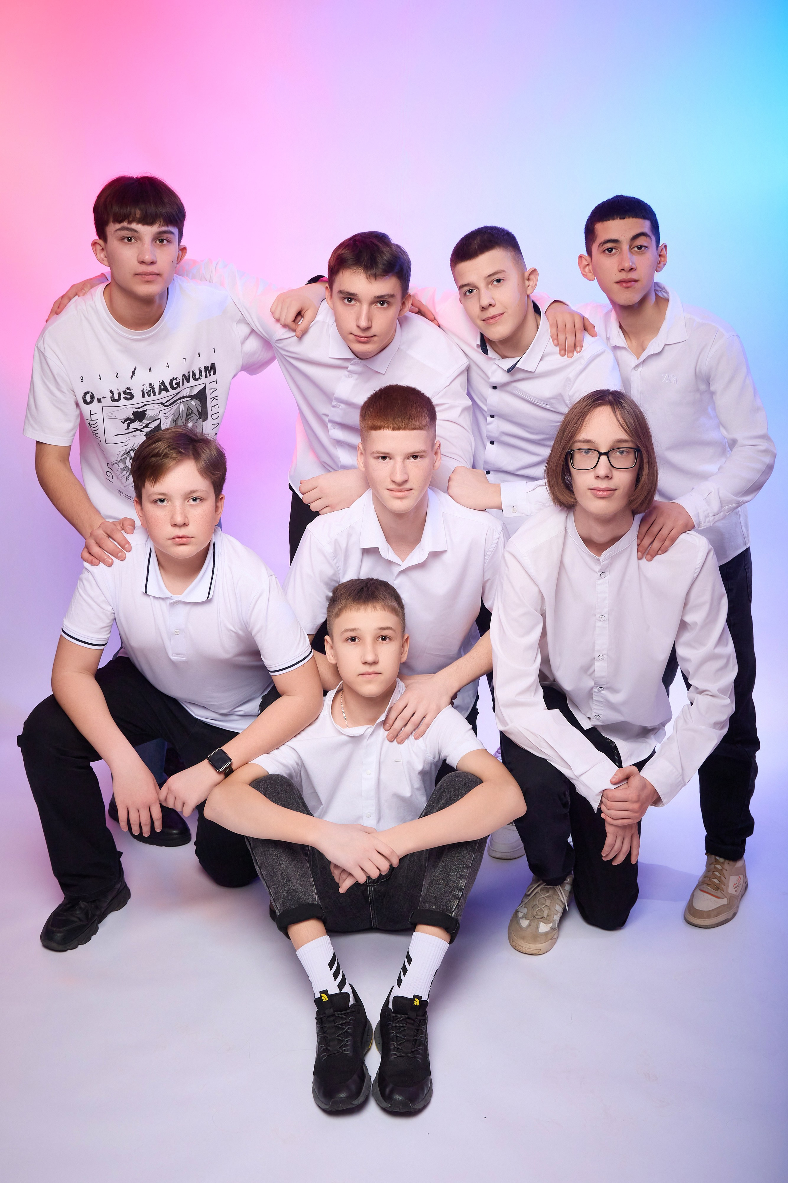 А у нас новая фотозона. Школьный фотограф, выпускные альбомы