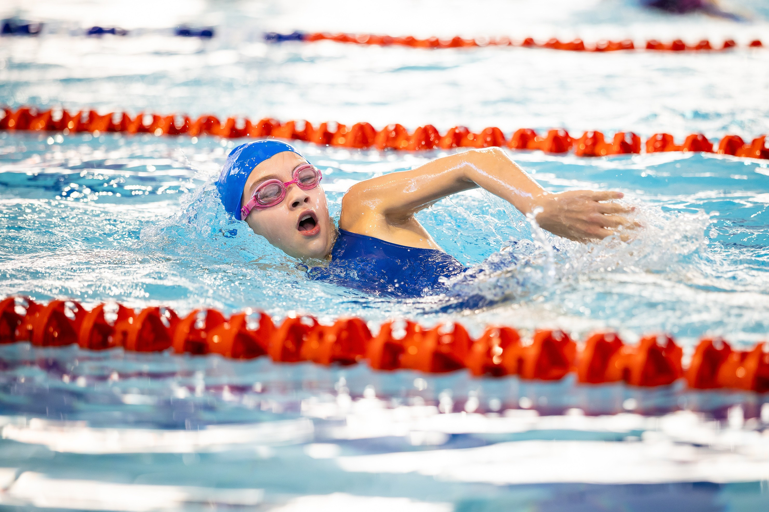 Мартовское солнышко на Весенних стартах клуба по плаванию Begin Swim. Свадебная фотосъёмка в Москве, Туле