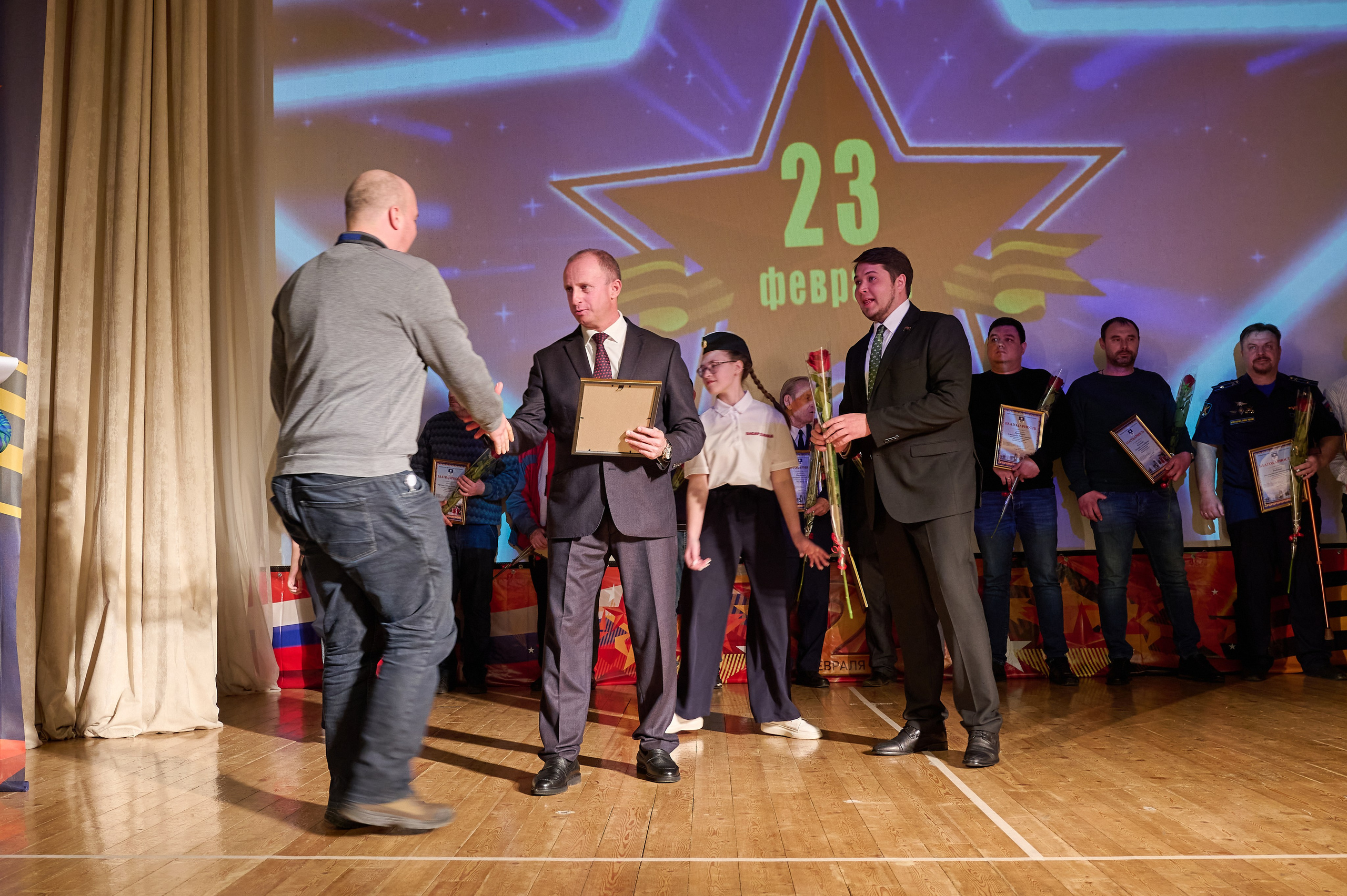 Кабардинка 23 февраля. Жизнь курорта Кабардинка в фотографиях