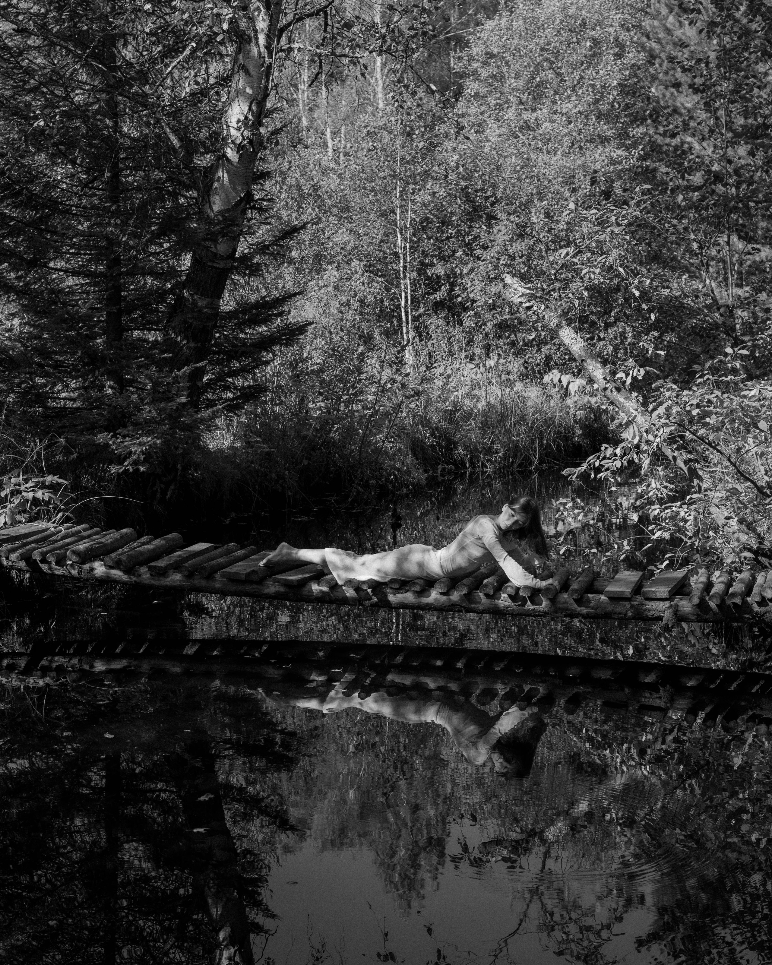 Аня. Женский фотограф. Создатель украшений ручной работы. Модель
