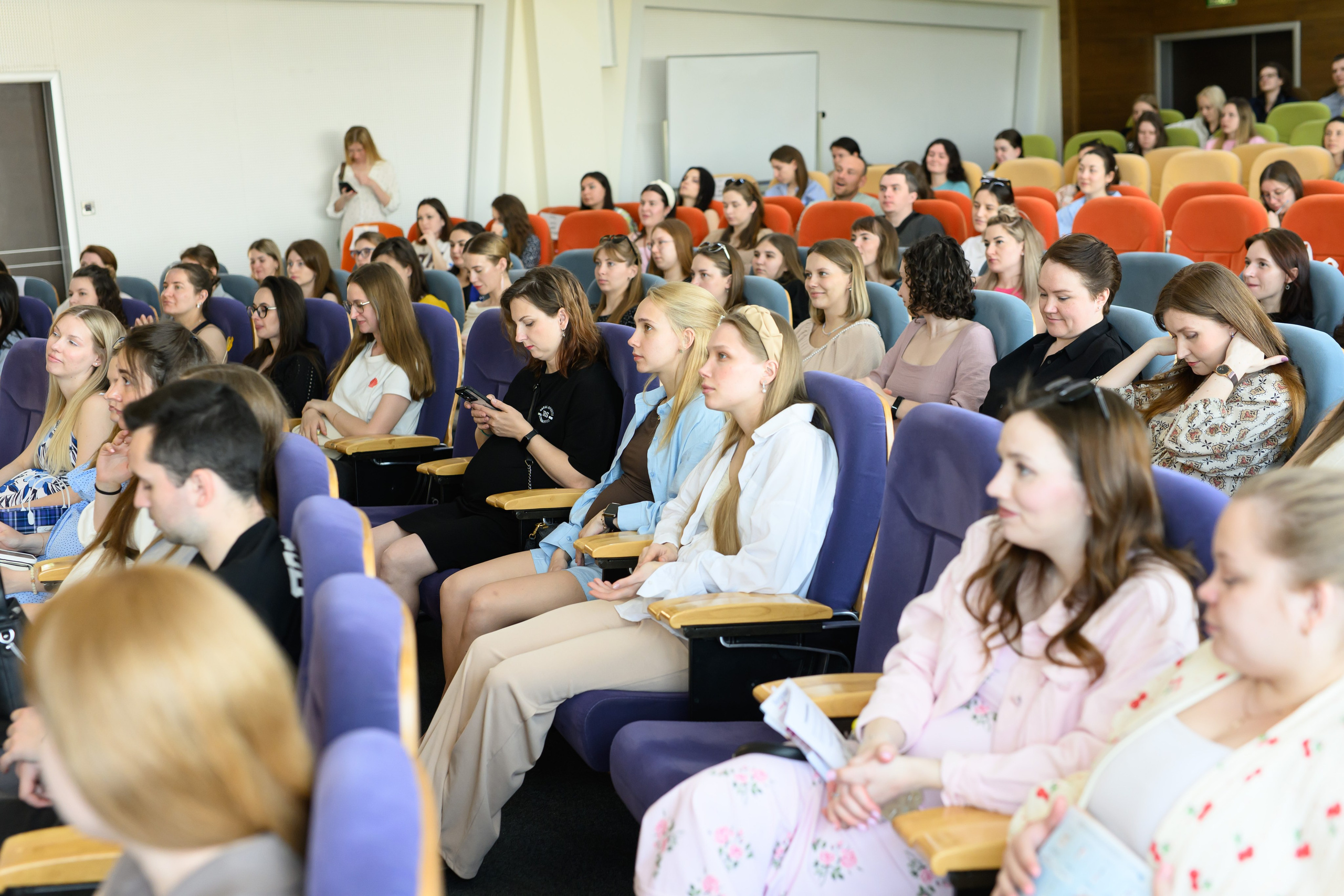 Праздник материнства май 2025. Профессиональный фотограф Елена Красилина г.Ярославль, г. Рыбинск