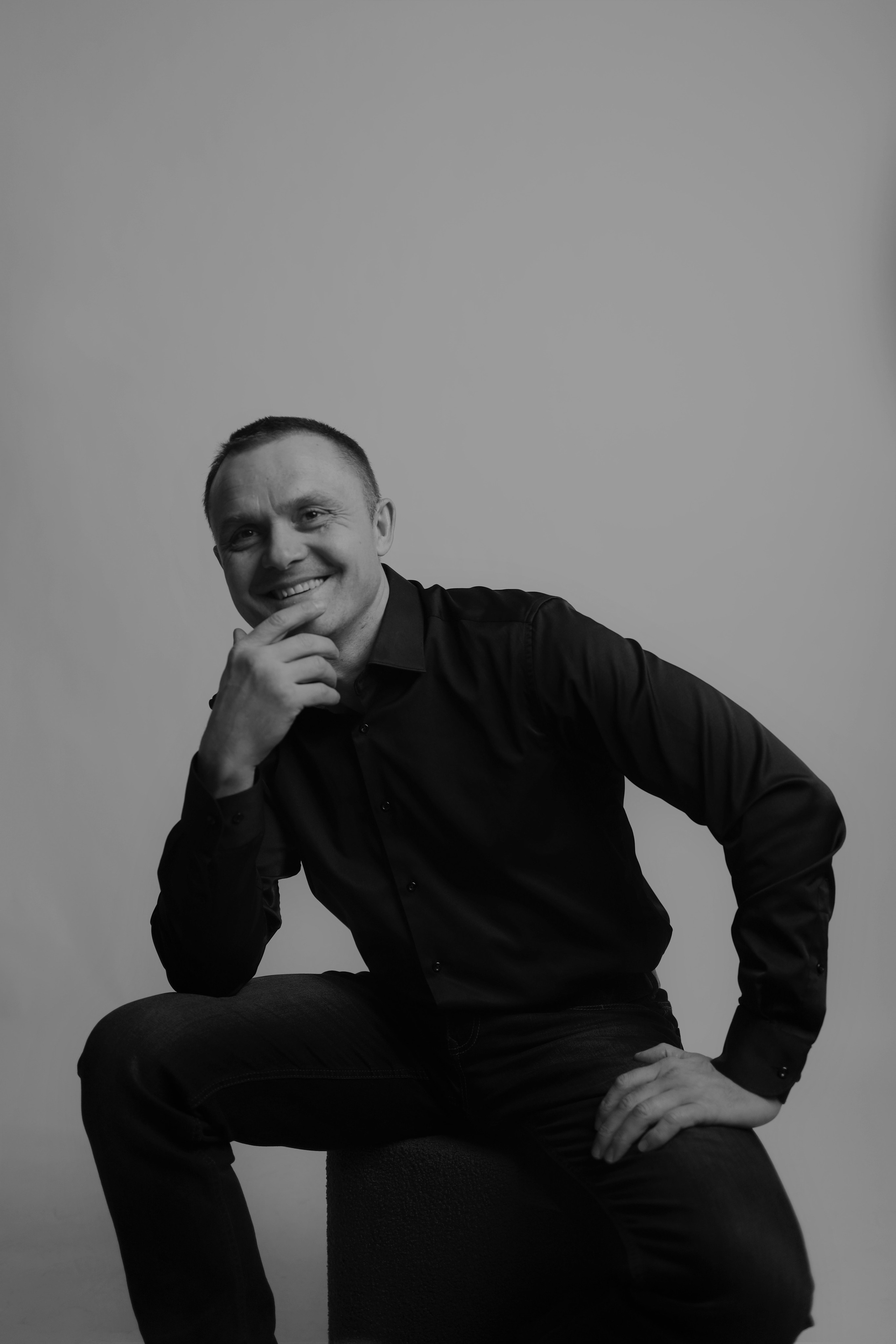 Селфи-студия «STORIES» профессиональная фотосессия без фотографа в Одинцово