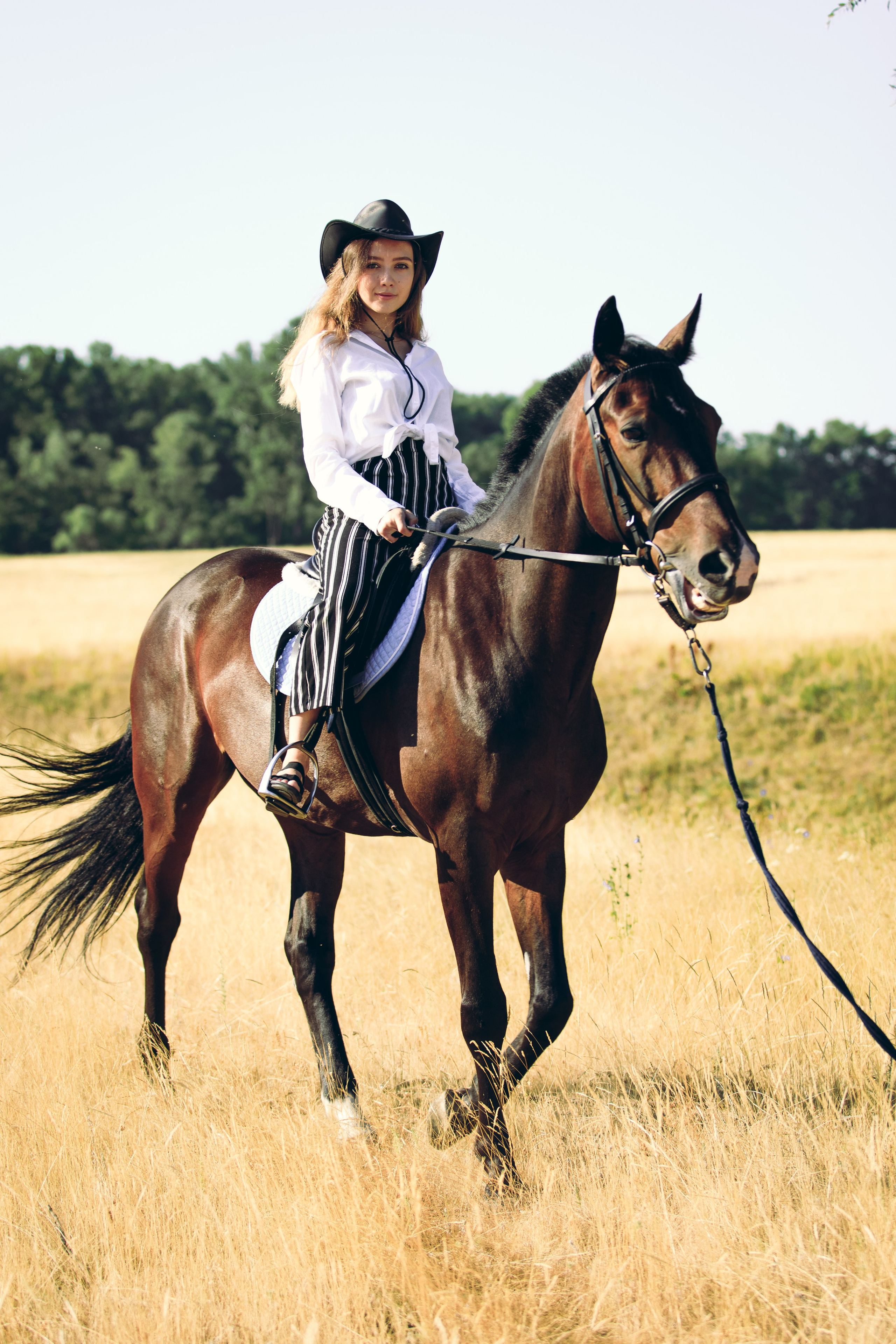 Фотосессия верхом. Фотограф на все случаи жизни: свадьбы, портреты, семейные и творческие съемки в Башкирии и городах региона