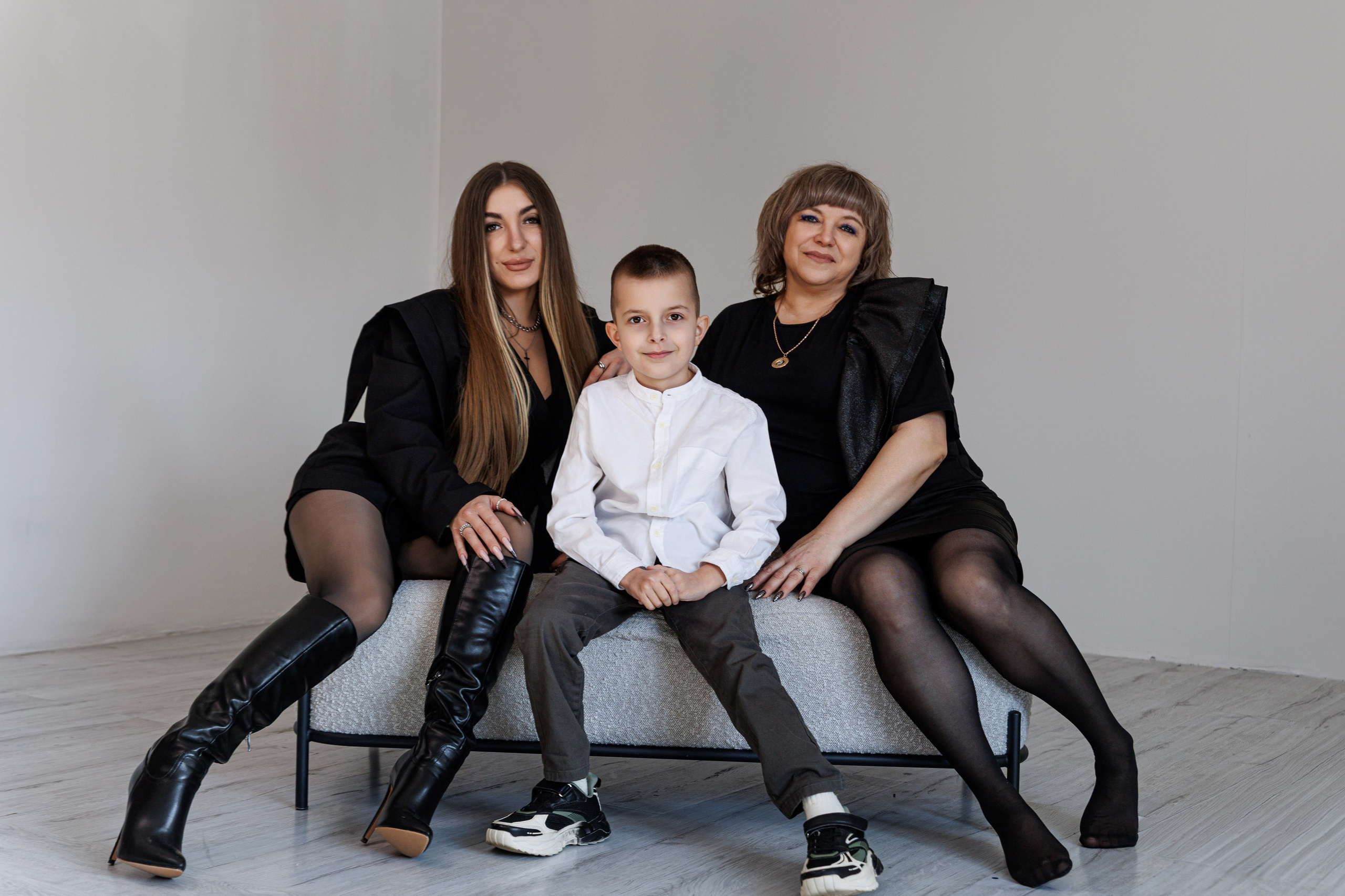 Семейная фотосессия в фотостудии