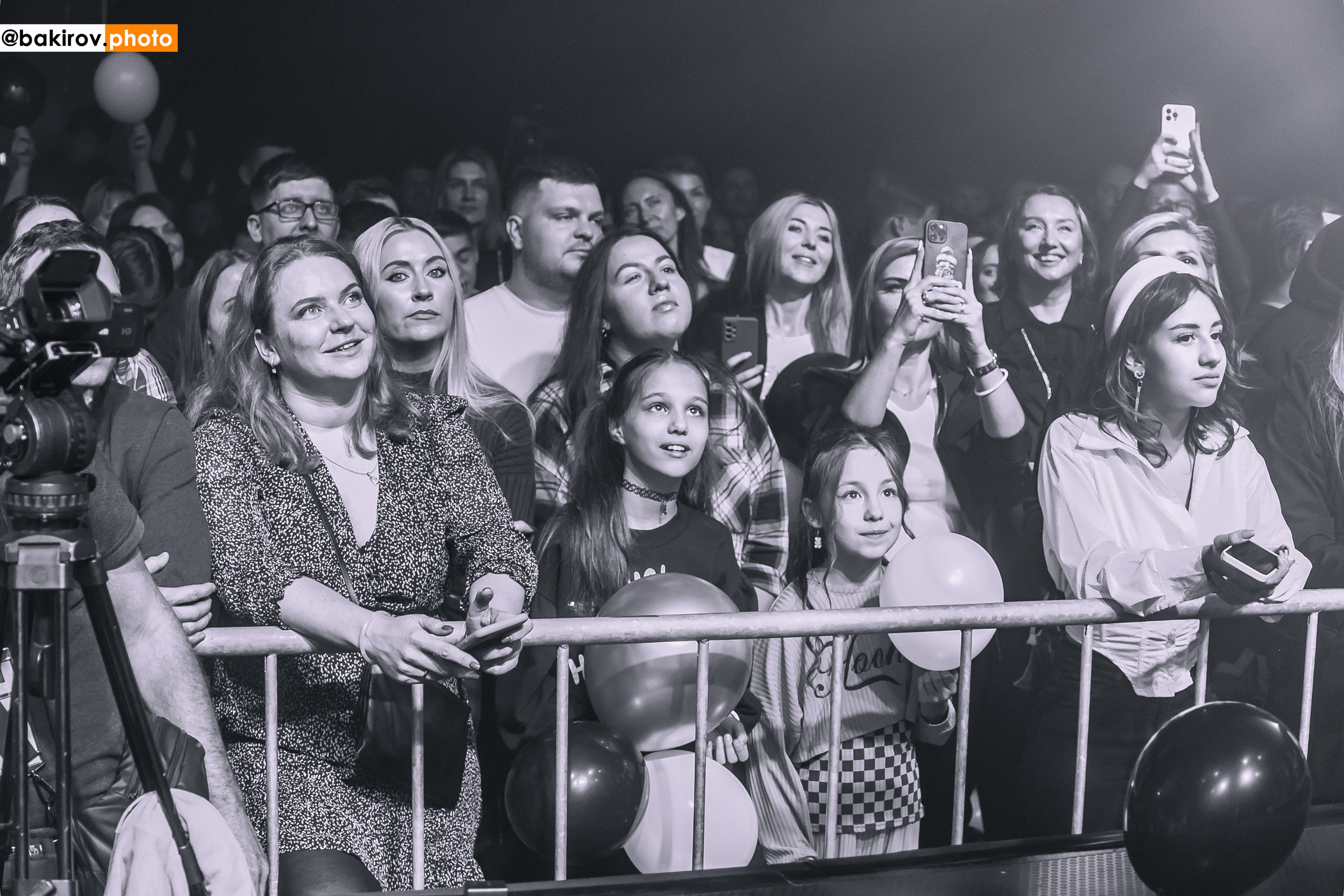 25.11 Концерт Шум. Команда специалистов в мире фотографии и видео. Детский фотограф, семейный фотограф