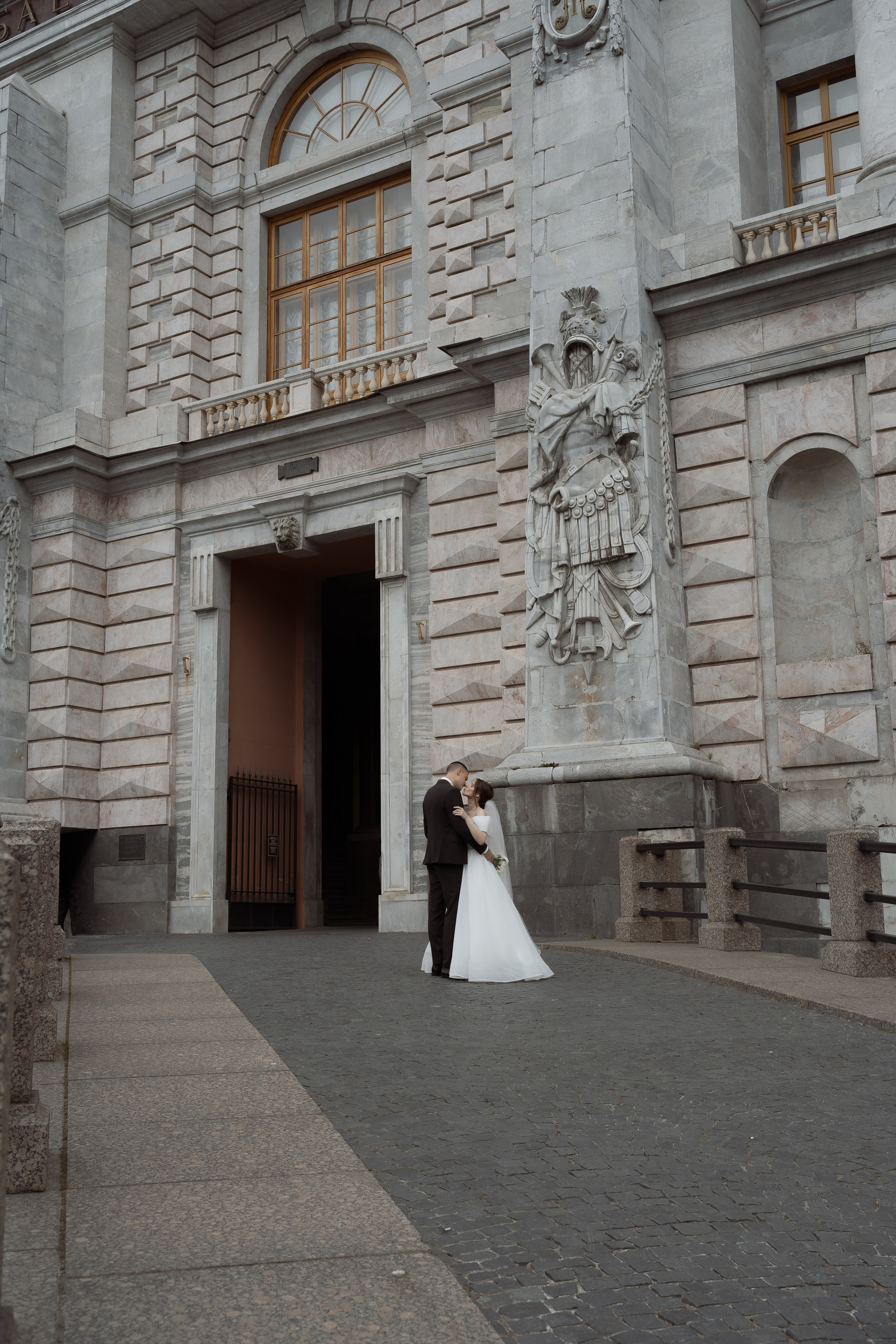 Свадьба Ирины и Дениса — Дом архитектора, Исаакий, Инженерный замок и банкет. Свадебный фотограф Дмитрий Родионов — Санкт-Петербург и Ленинградская область