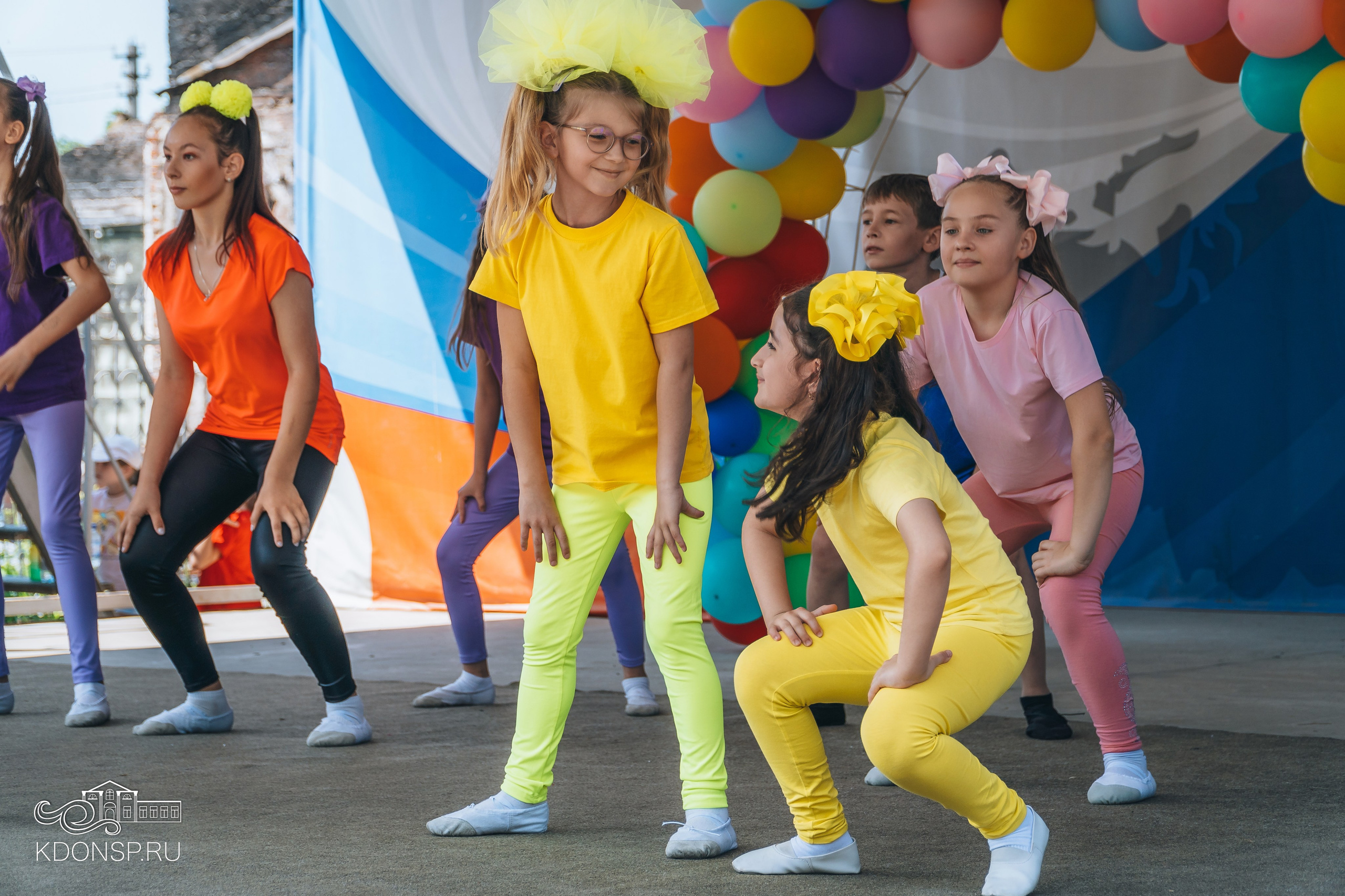 Должны смеяться дети. Новотитаровский Дом культуры