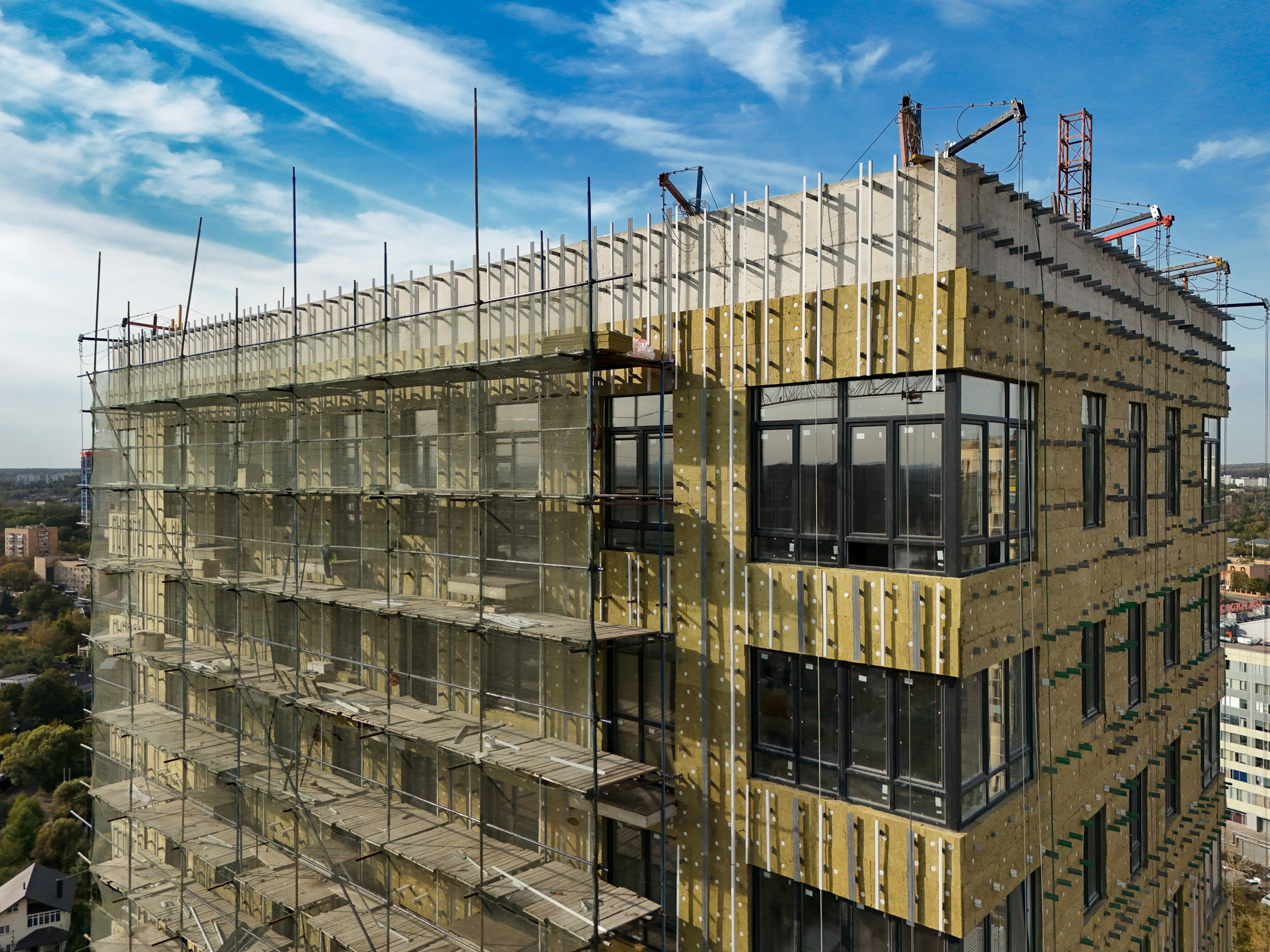 Архитектура и недвижимость. Ход строительства. Съемка с дрона. Профессиональное решение для частных лиц и бизнеса