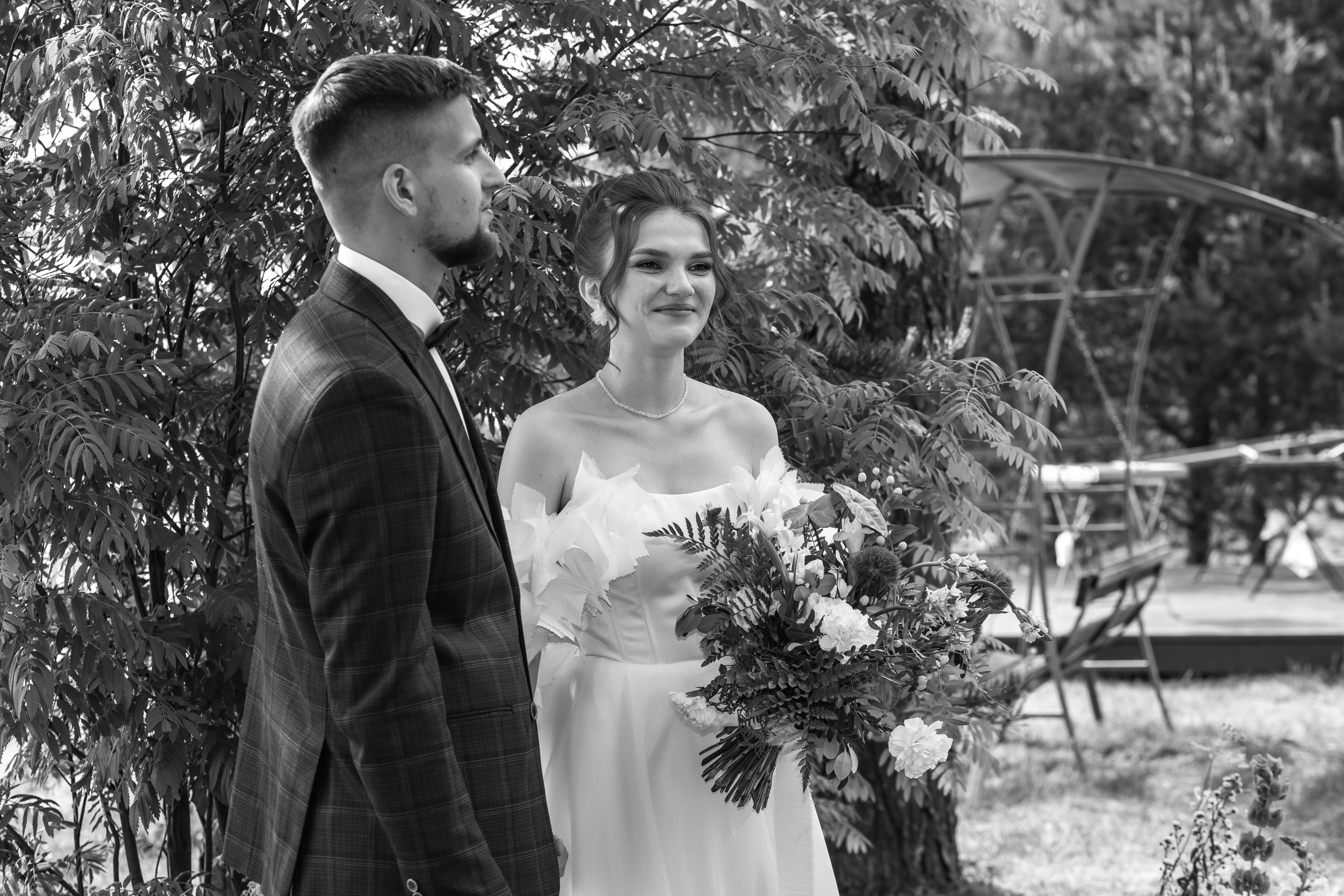 А & Ю | Камерная свадьба под открытым небом. Свадебный фотограф Настя Шелл г. Череповец