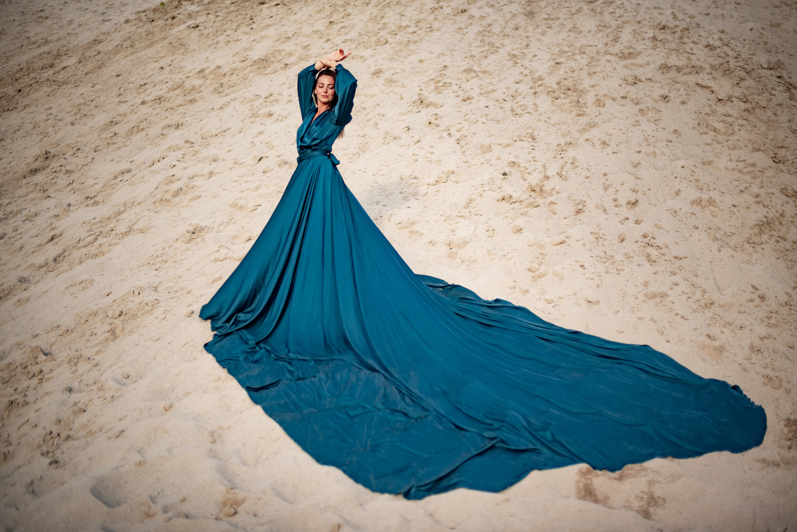 Съёмки на природе: доступны разные пакеты услуг и аренда платья. Фотограф Ирина Беляева в Томске