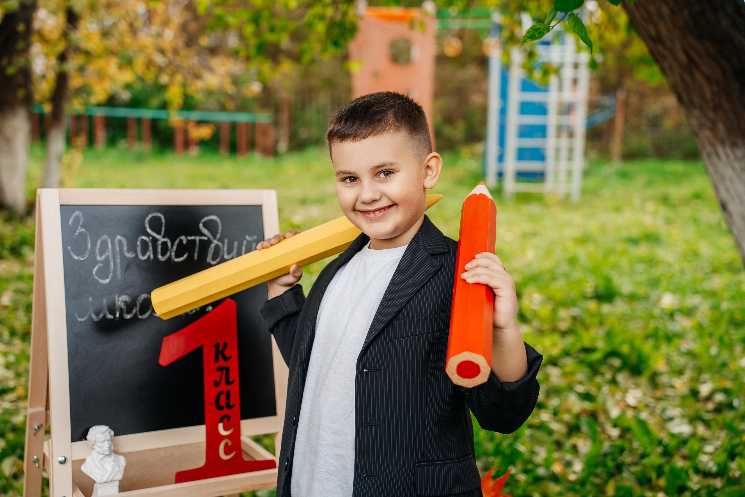 МИНИ ФОТОСЕССИЯ. Выпускные альбомы в Томской области. Видеосъёмка на выпускной