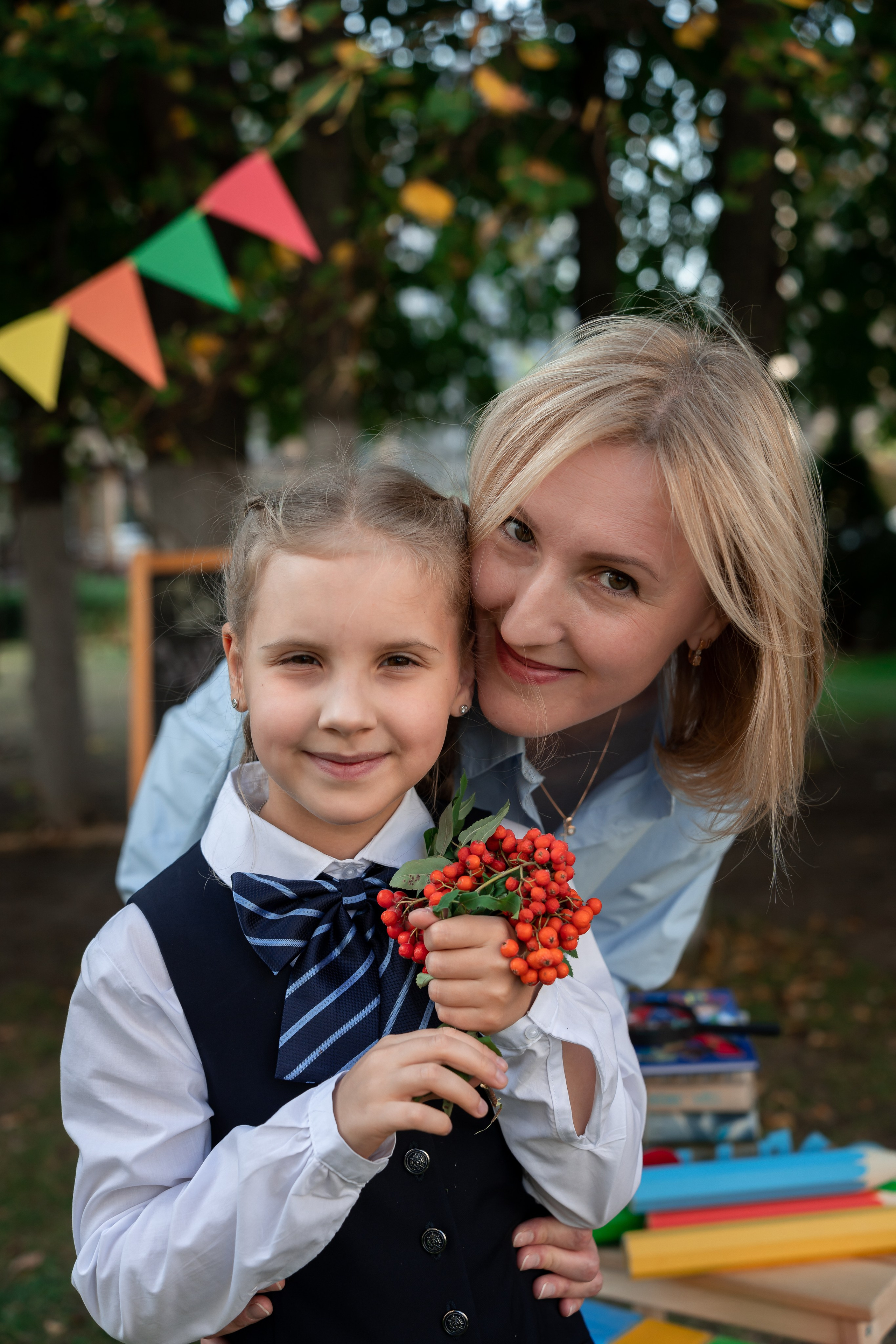 Фотосессия для родителей с детьми к школе