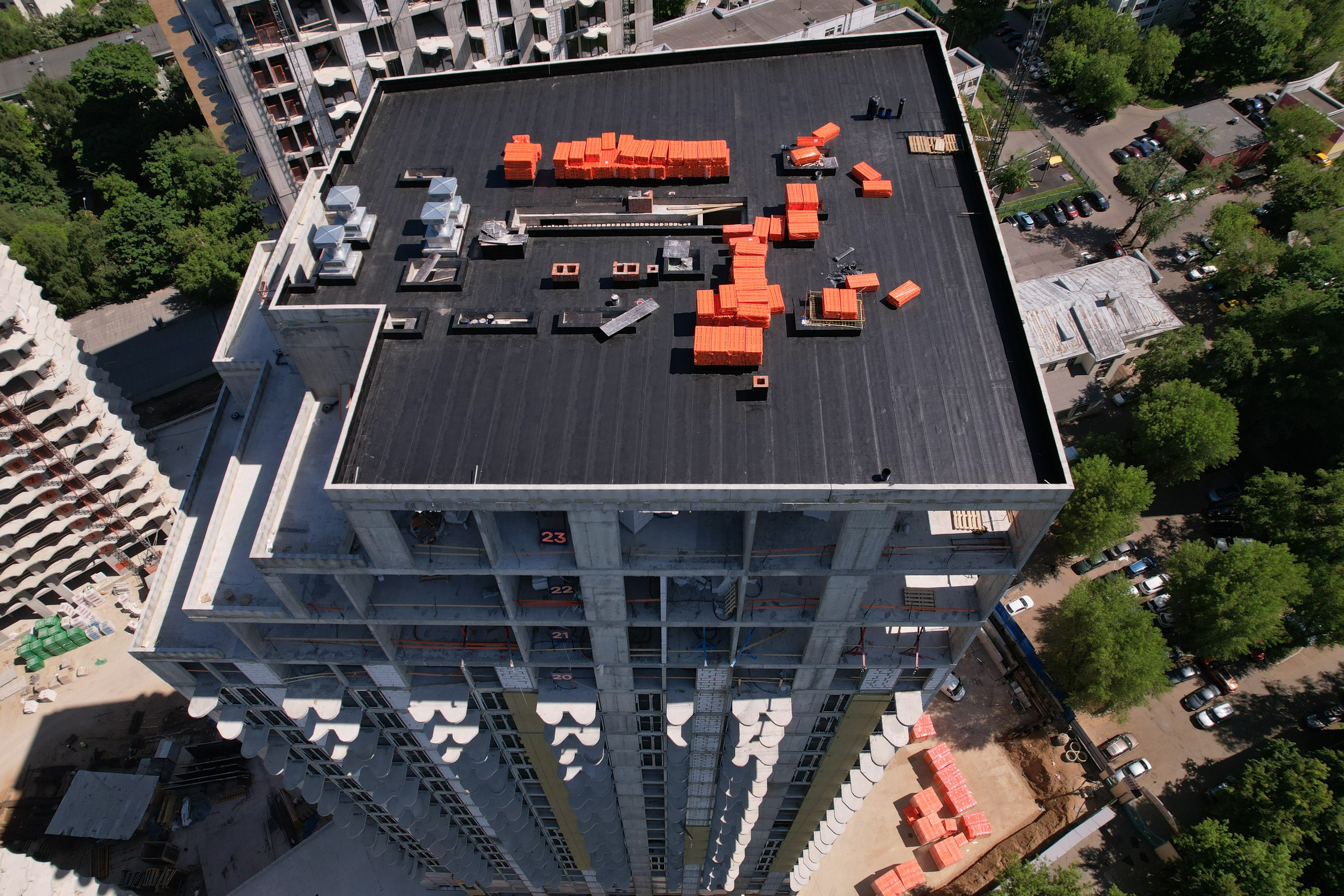 Архитектура и недвижимость. Ход строительства. Съемка с дрона. Профессиональное решение для частных лиц и бизнеса