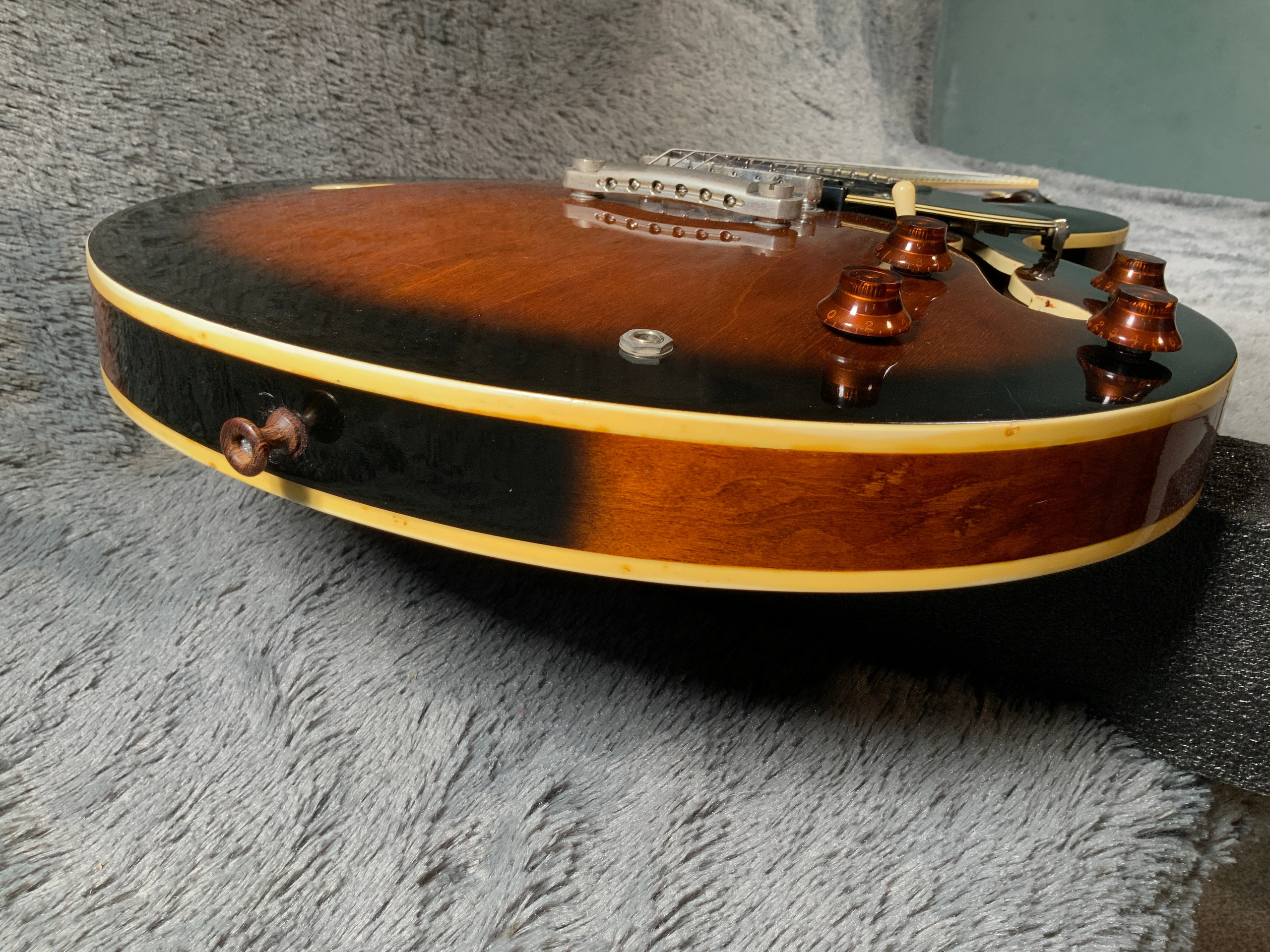 The Samick SA-1 EG 1935. Гитары из Японии